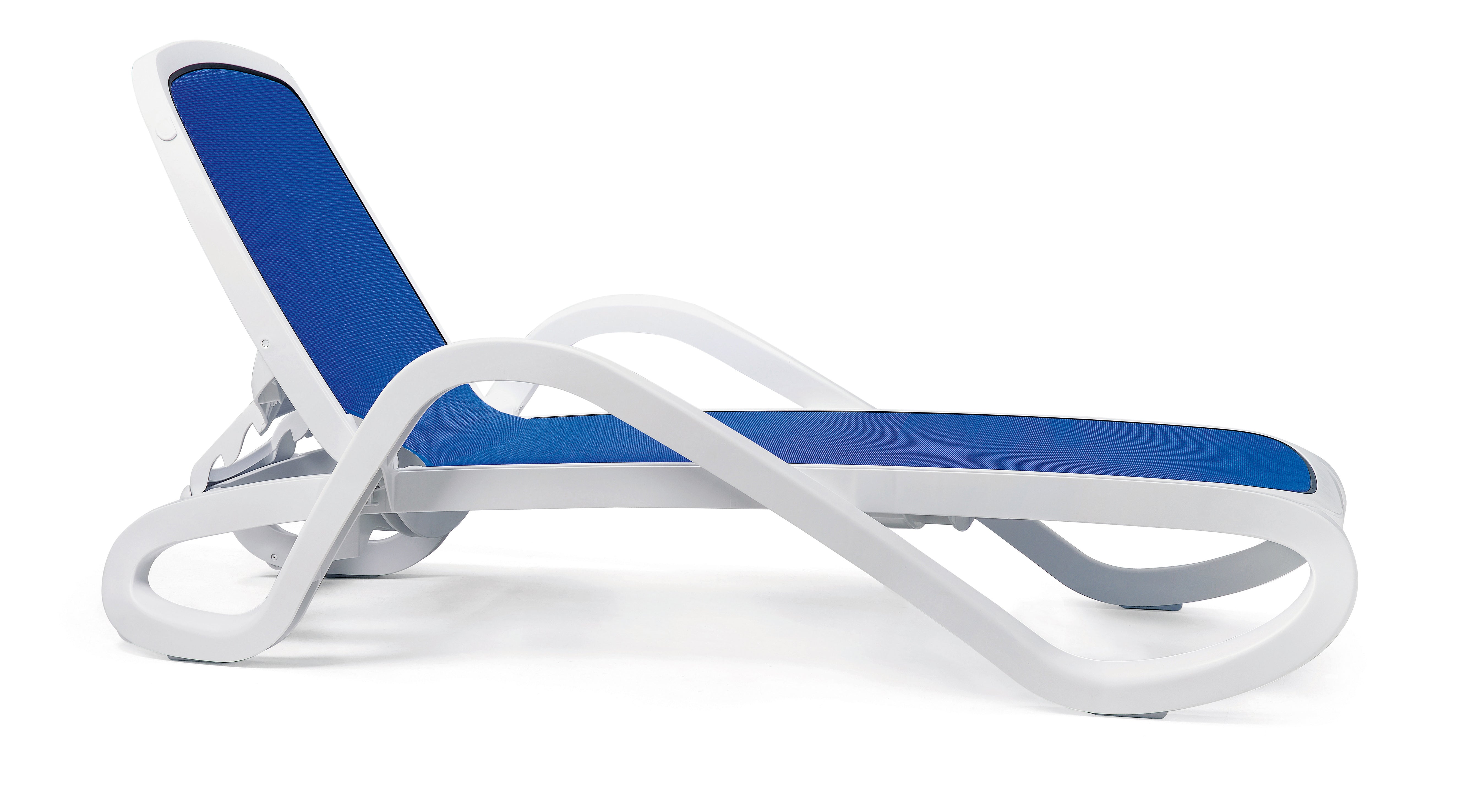 ALFA White Outdoor Lounger