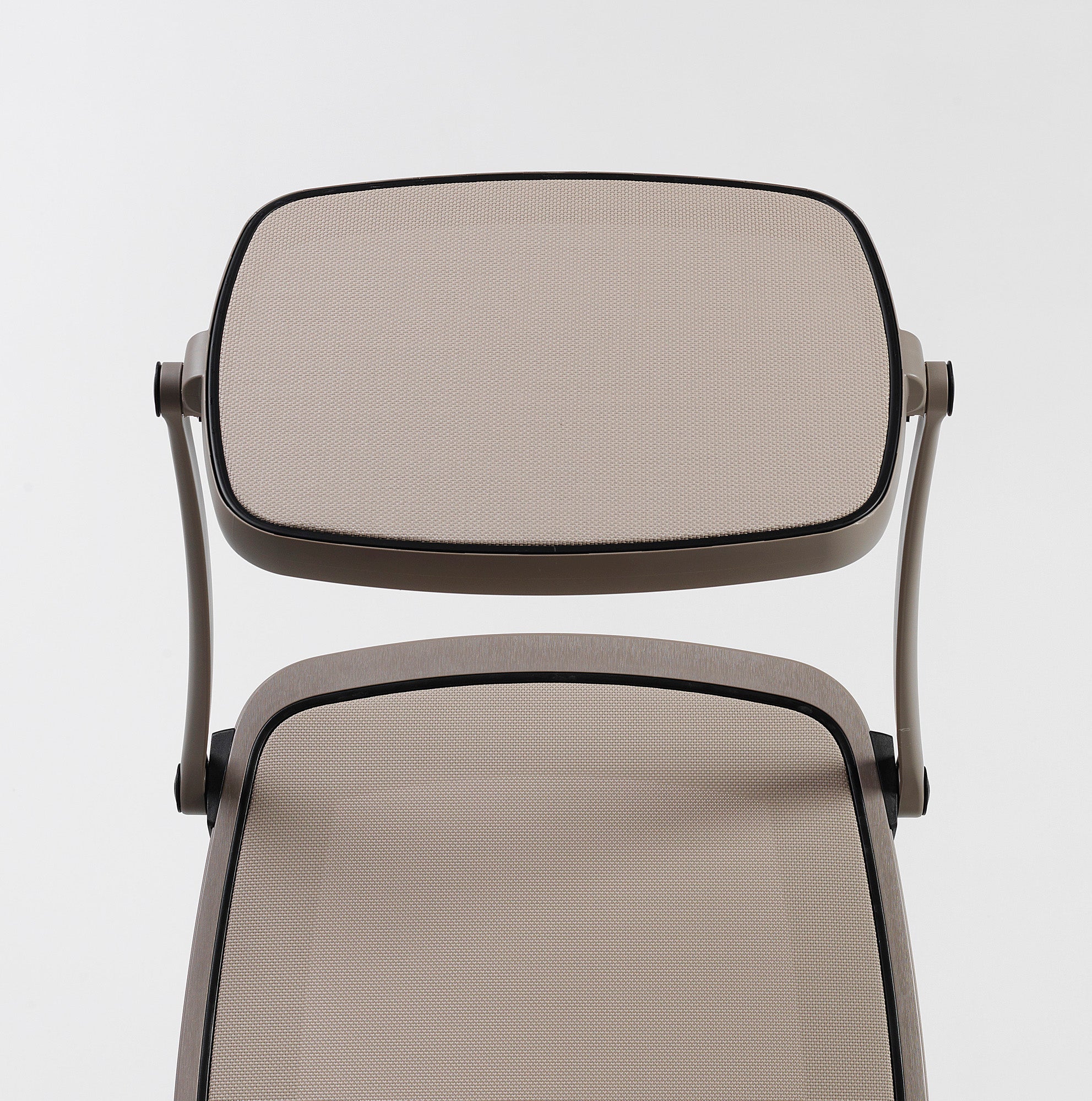 ALFA taupe outdoor lounge chair