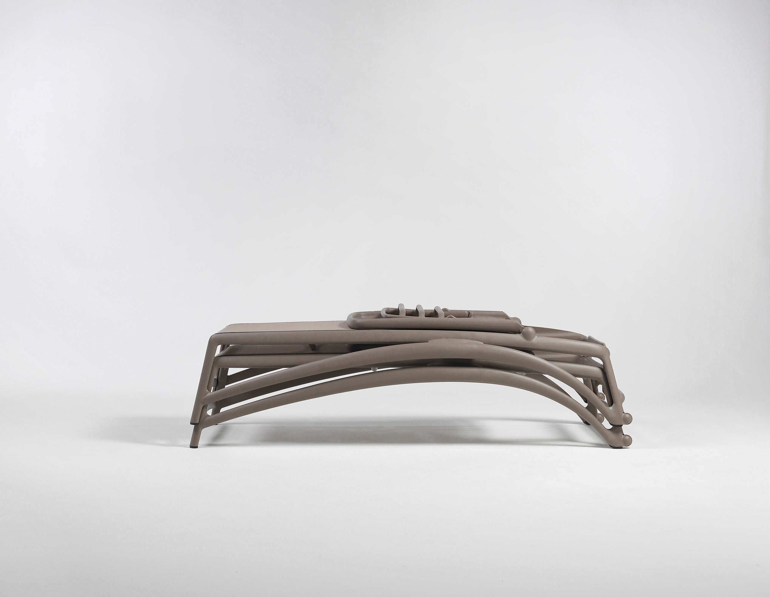 ATLANTICO White Outdoor Lounger