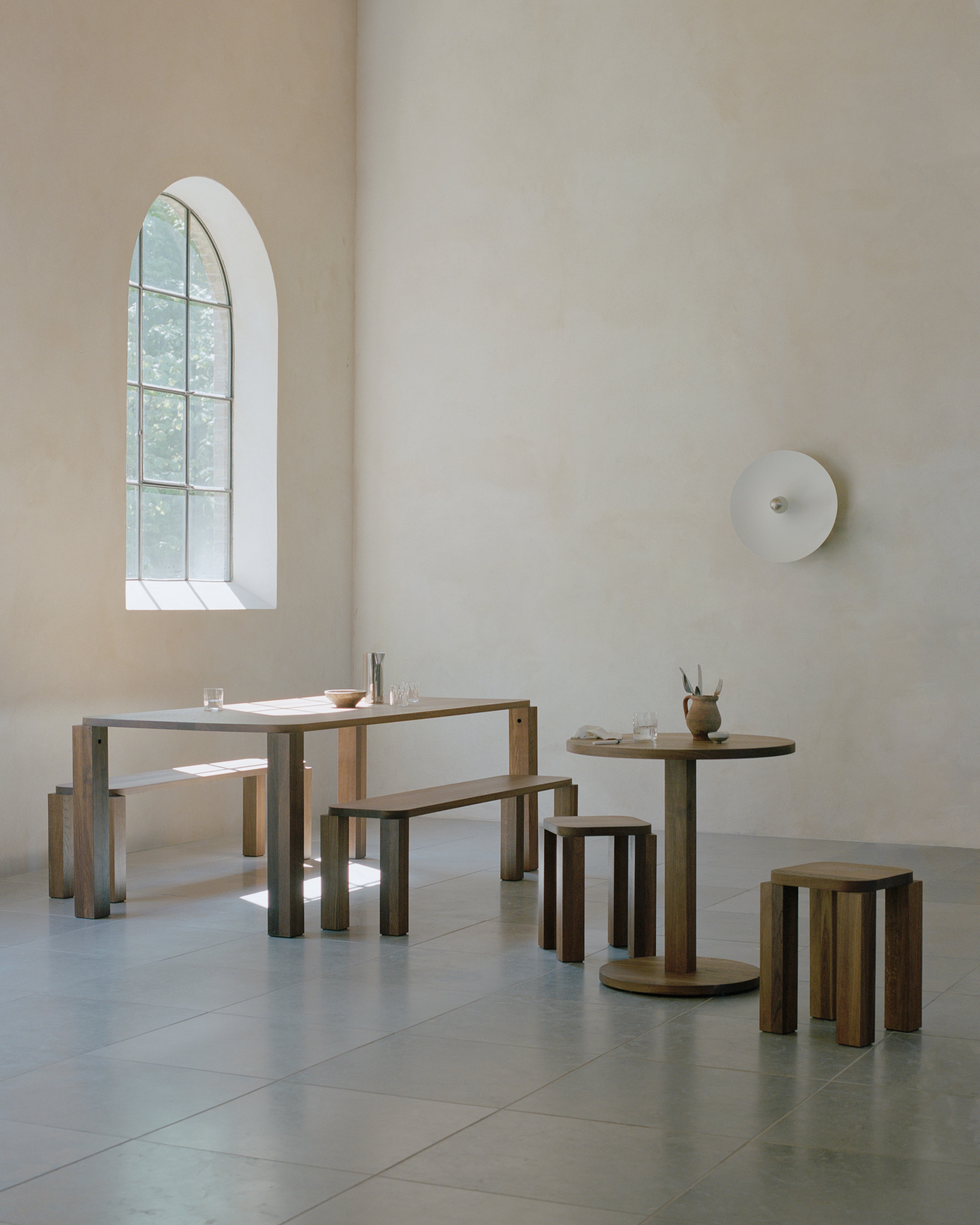 ATLAS Bistro Table Dark Oak