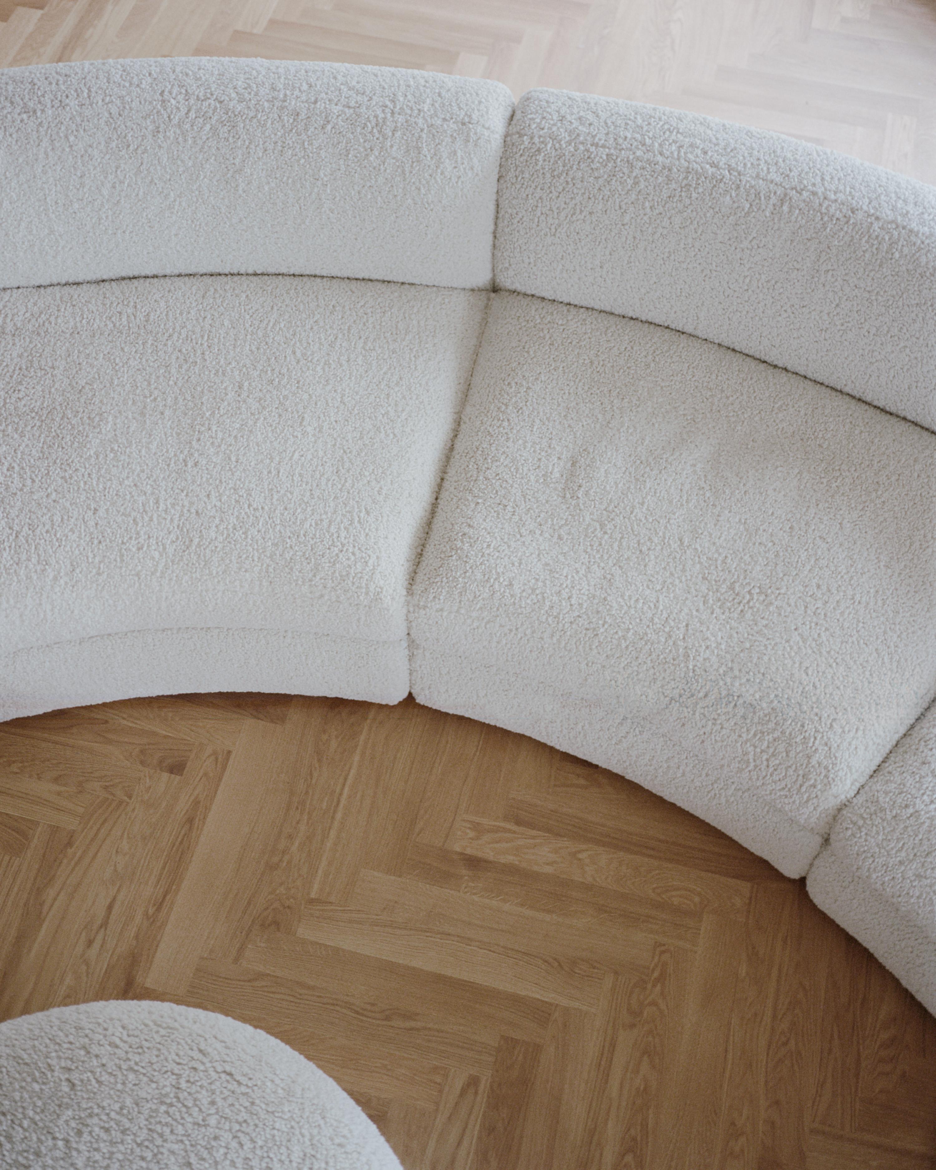 CODA modular sofa - Central Rounded Upholstered