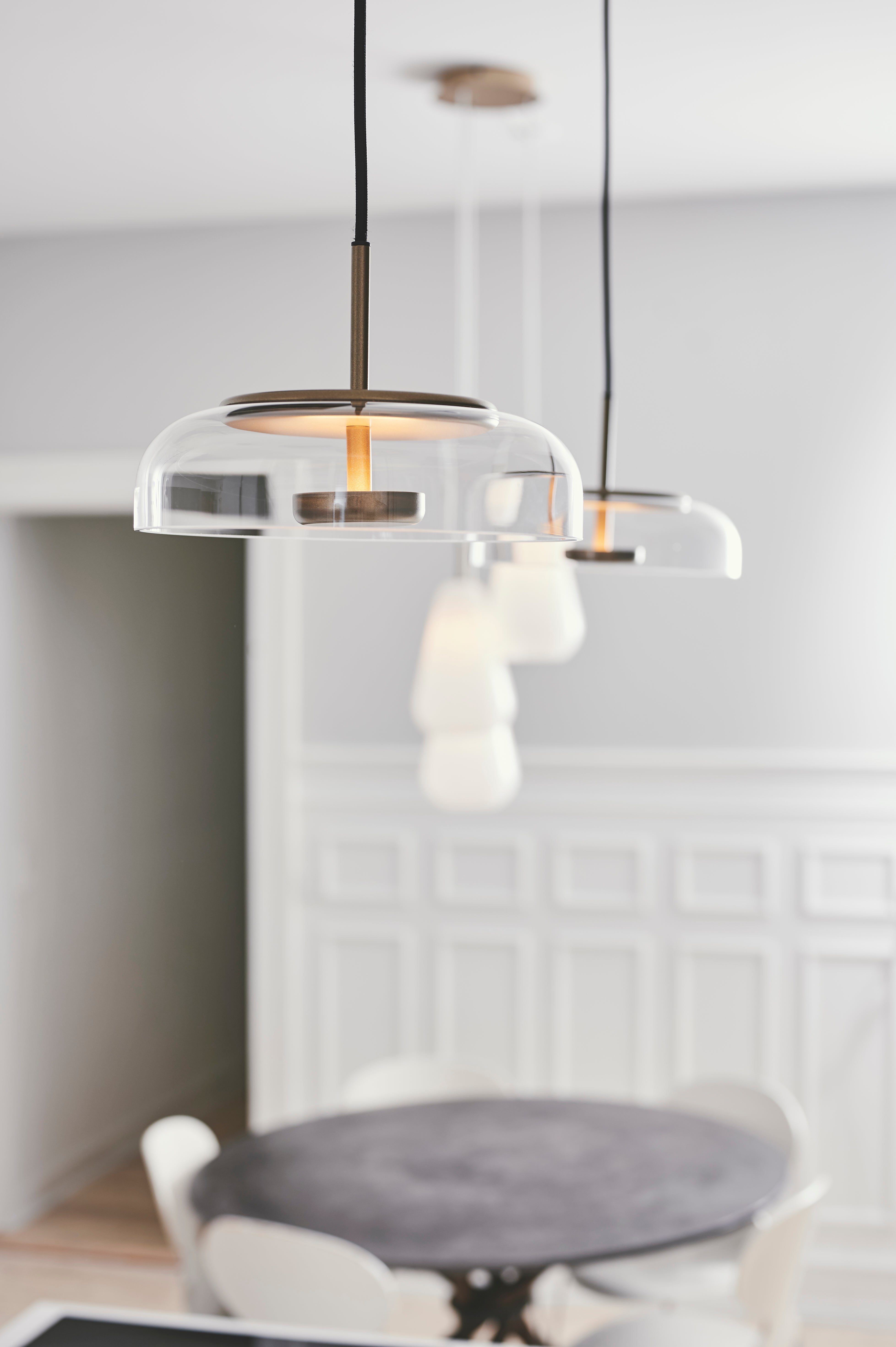 BLOSSI Pendant Lamp in Gold with Transparent Glass