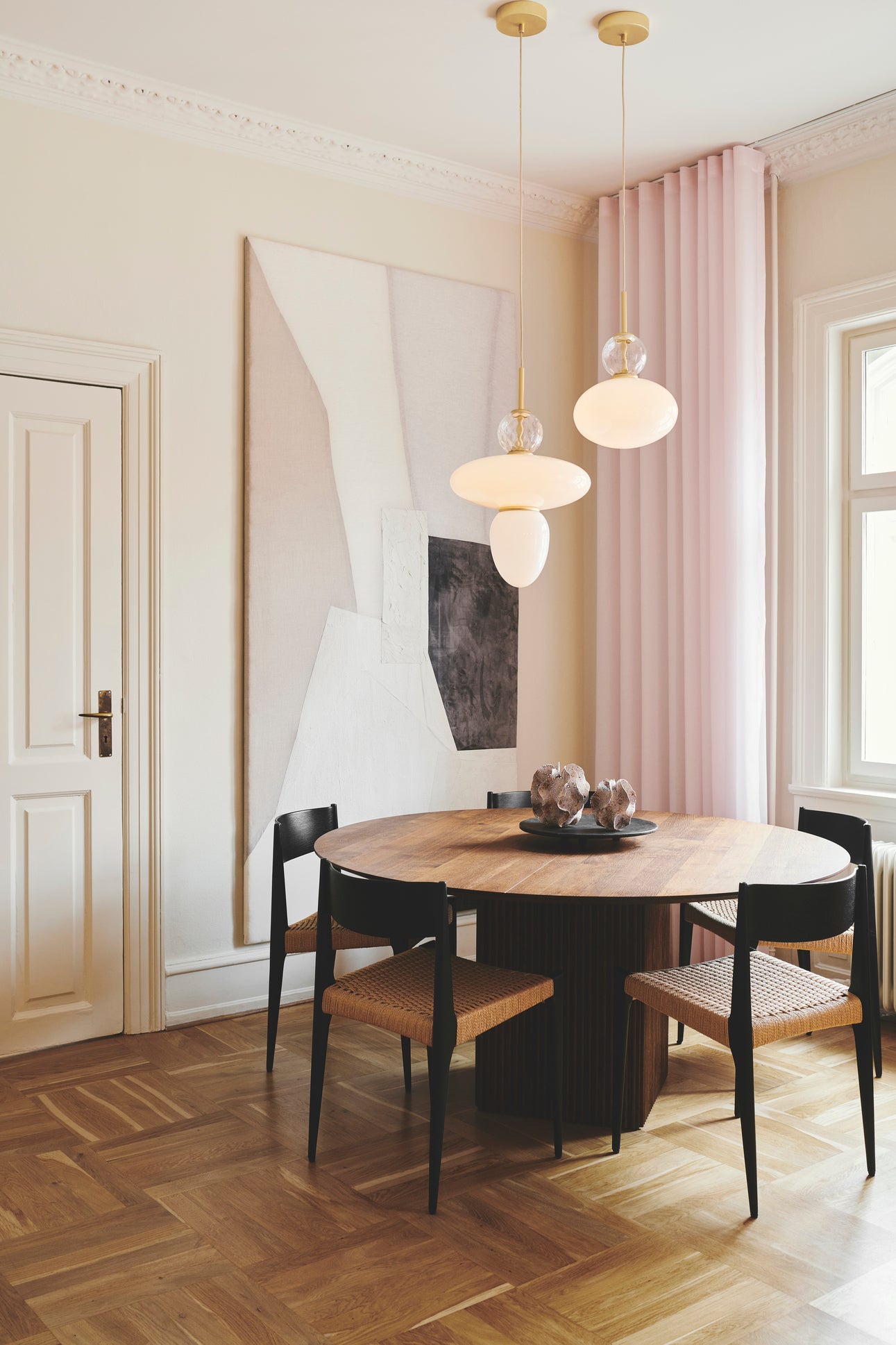 Závesná lampa RIZZATTO 32 mosadzná s opálovým sklom
