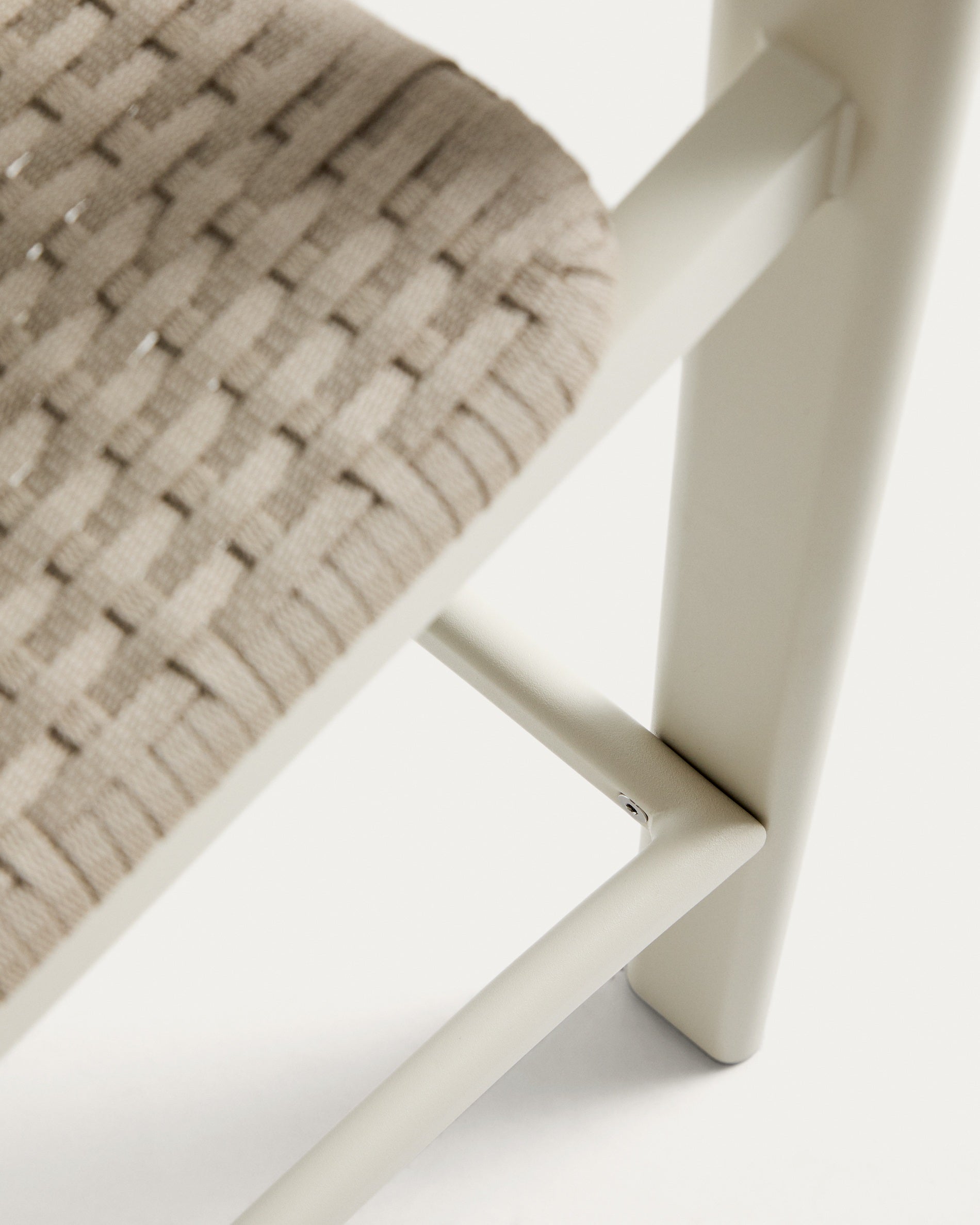 Hoker záhradný ERICE ecru