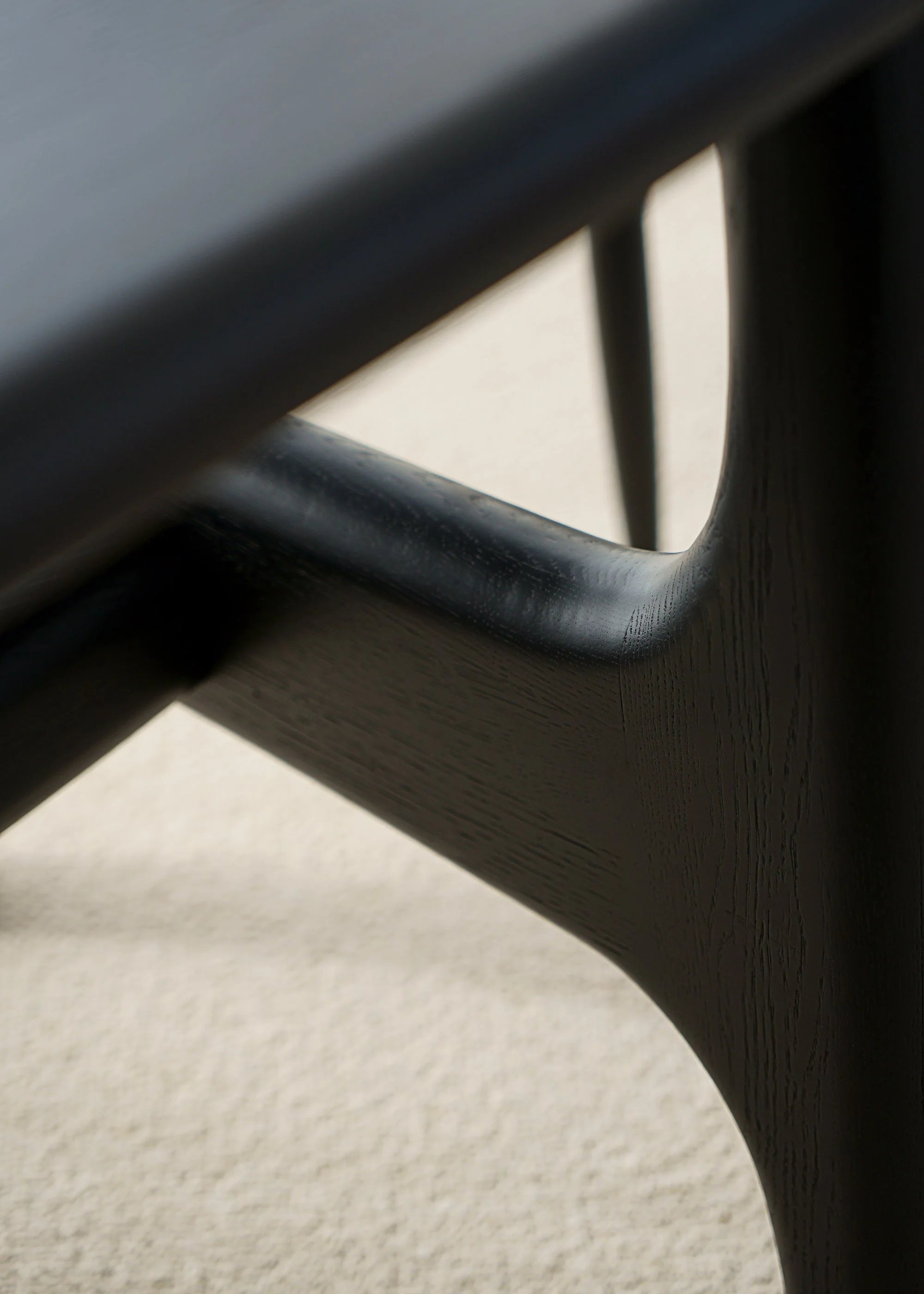 Stôl OLFO z dubového dreva