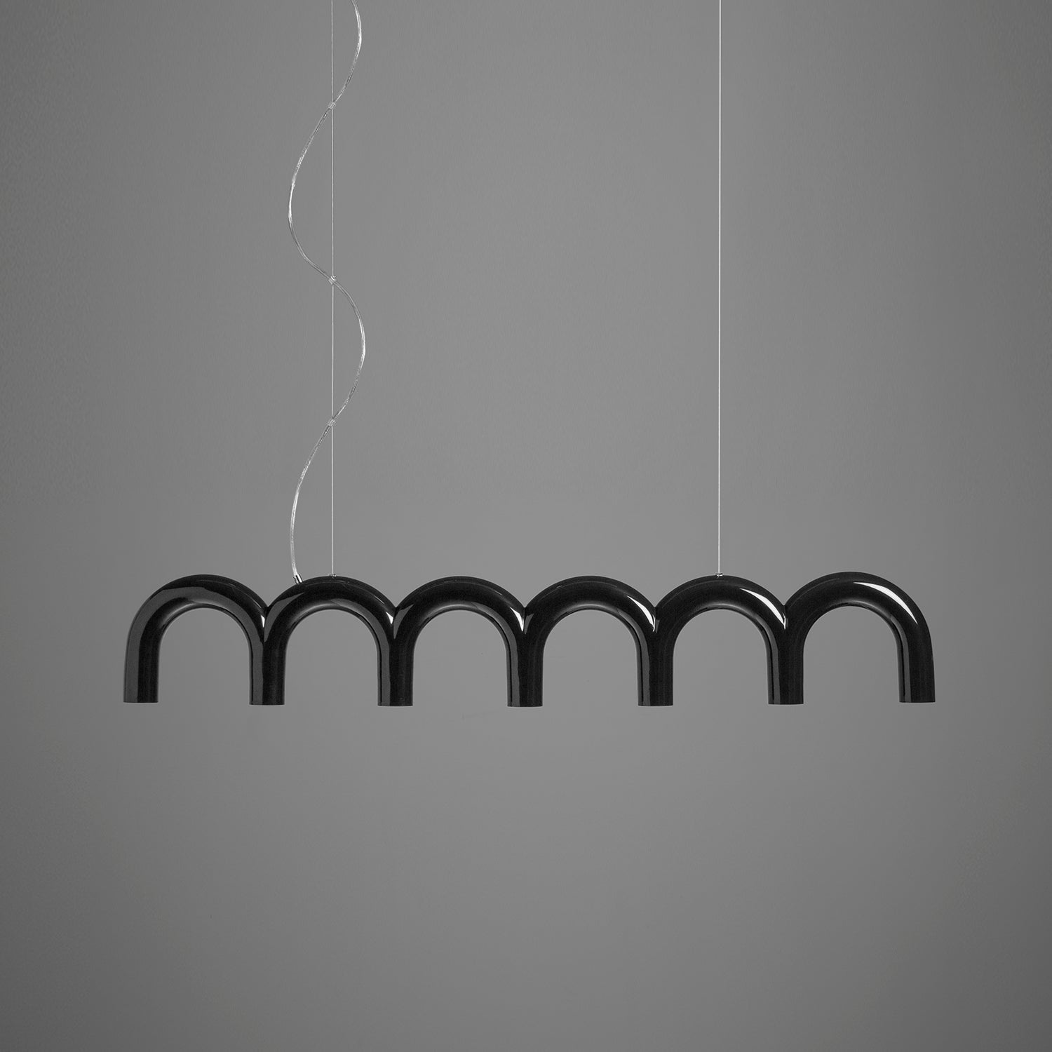 ARCH STRAIGHT black pendant lamp