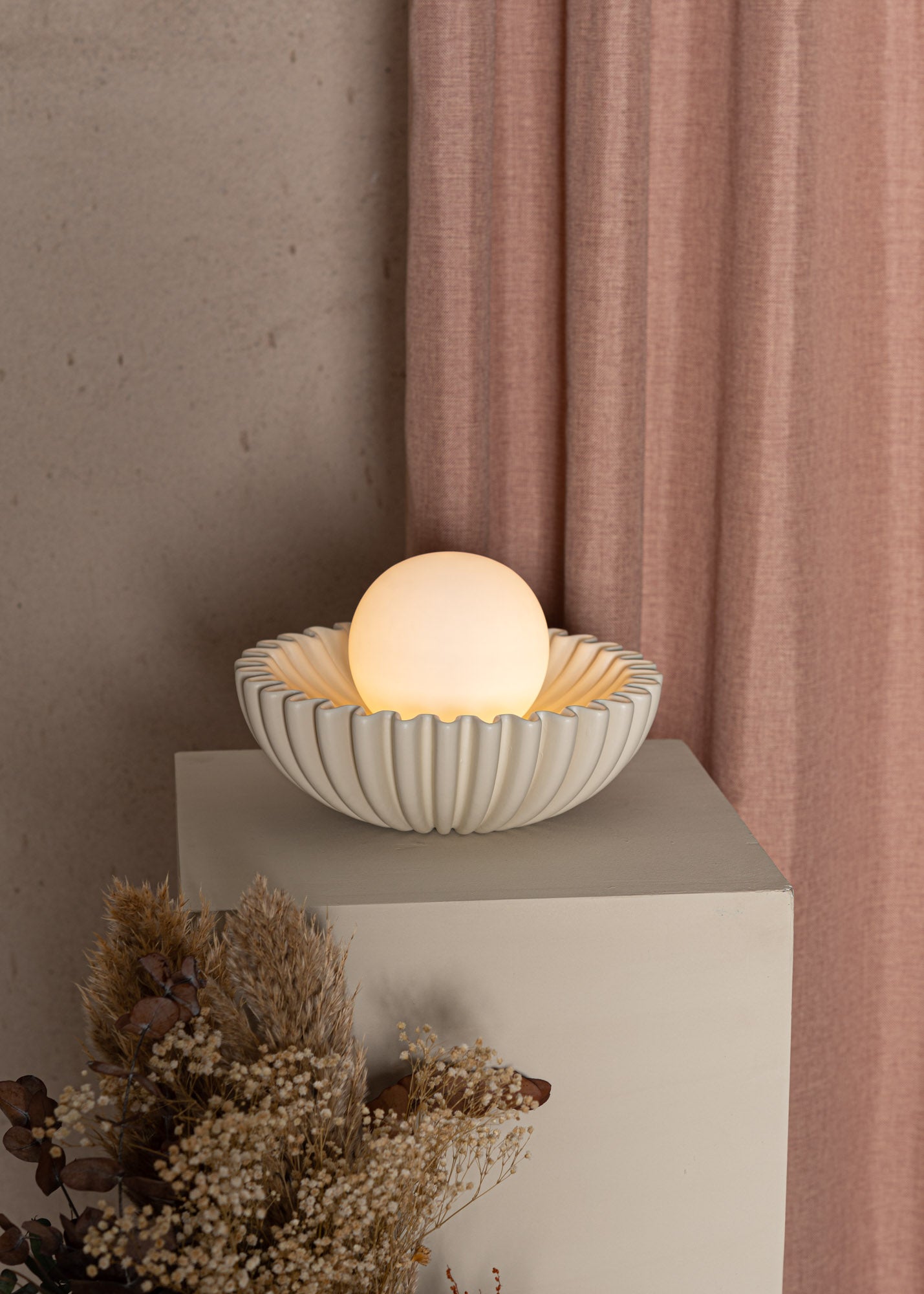 Stolná lampa OSTRO ecru