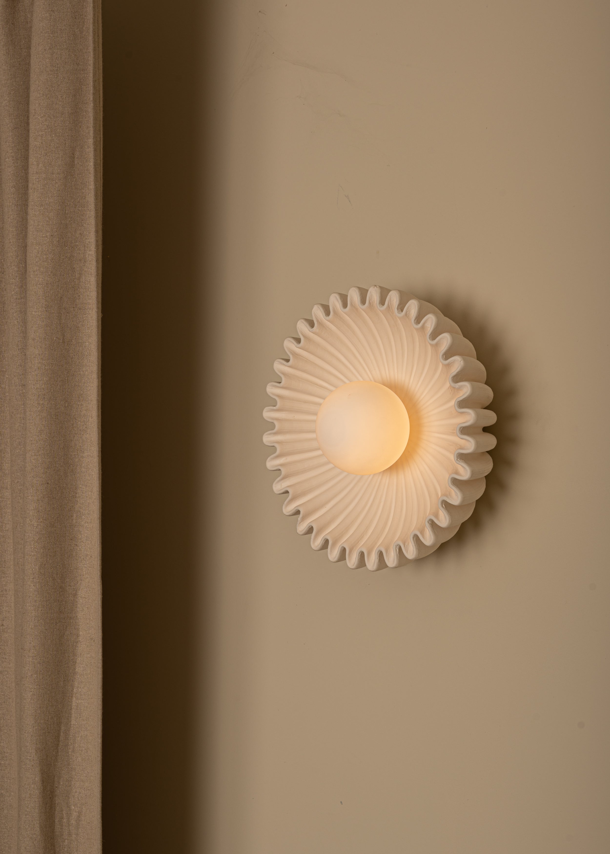 Ceramic Wall Lamp OSTRO Ecru