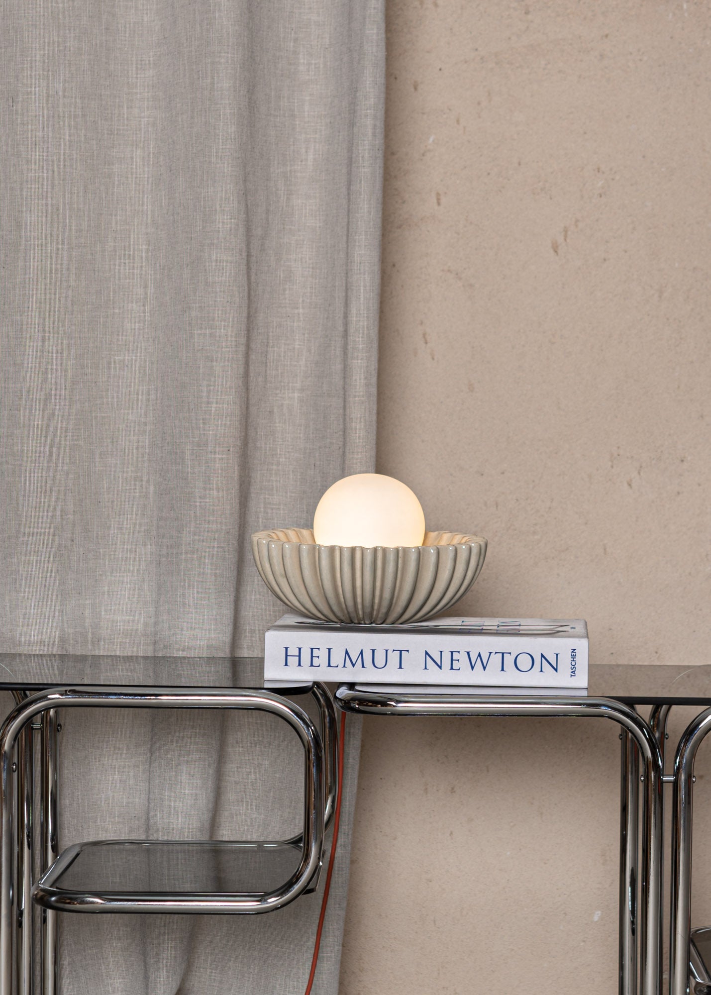 Stolná lampa OSTRO piesková