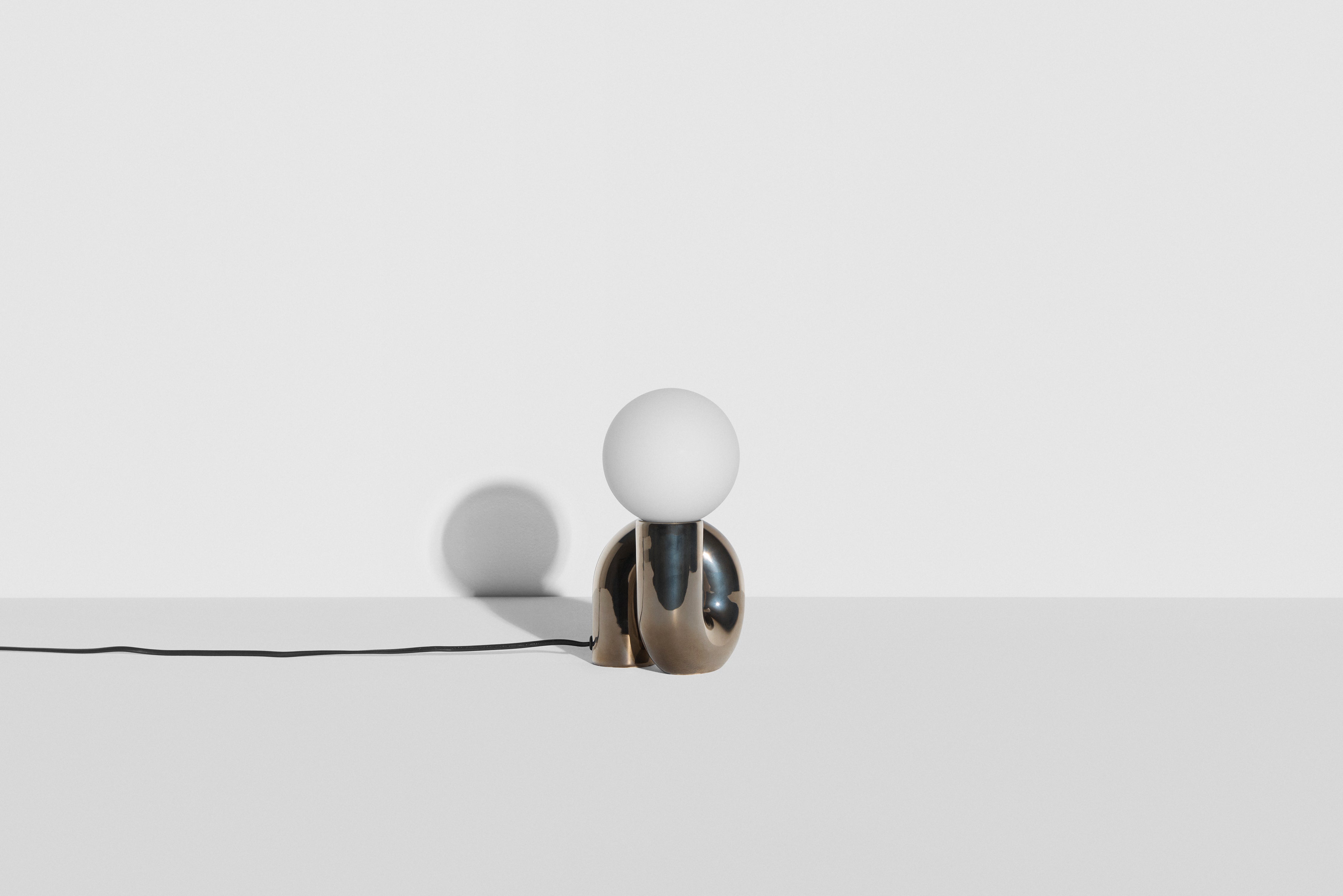 Stolová lampa NEOTENIC strieborná