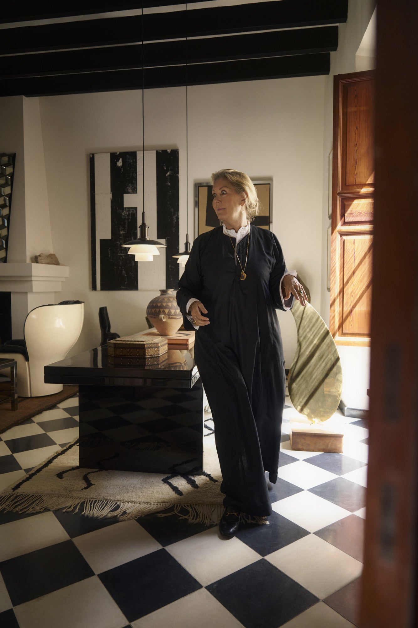 Závesná lampa PH 3/3 biela s čiernym matným povrchom