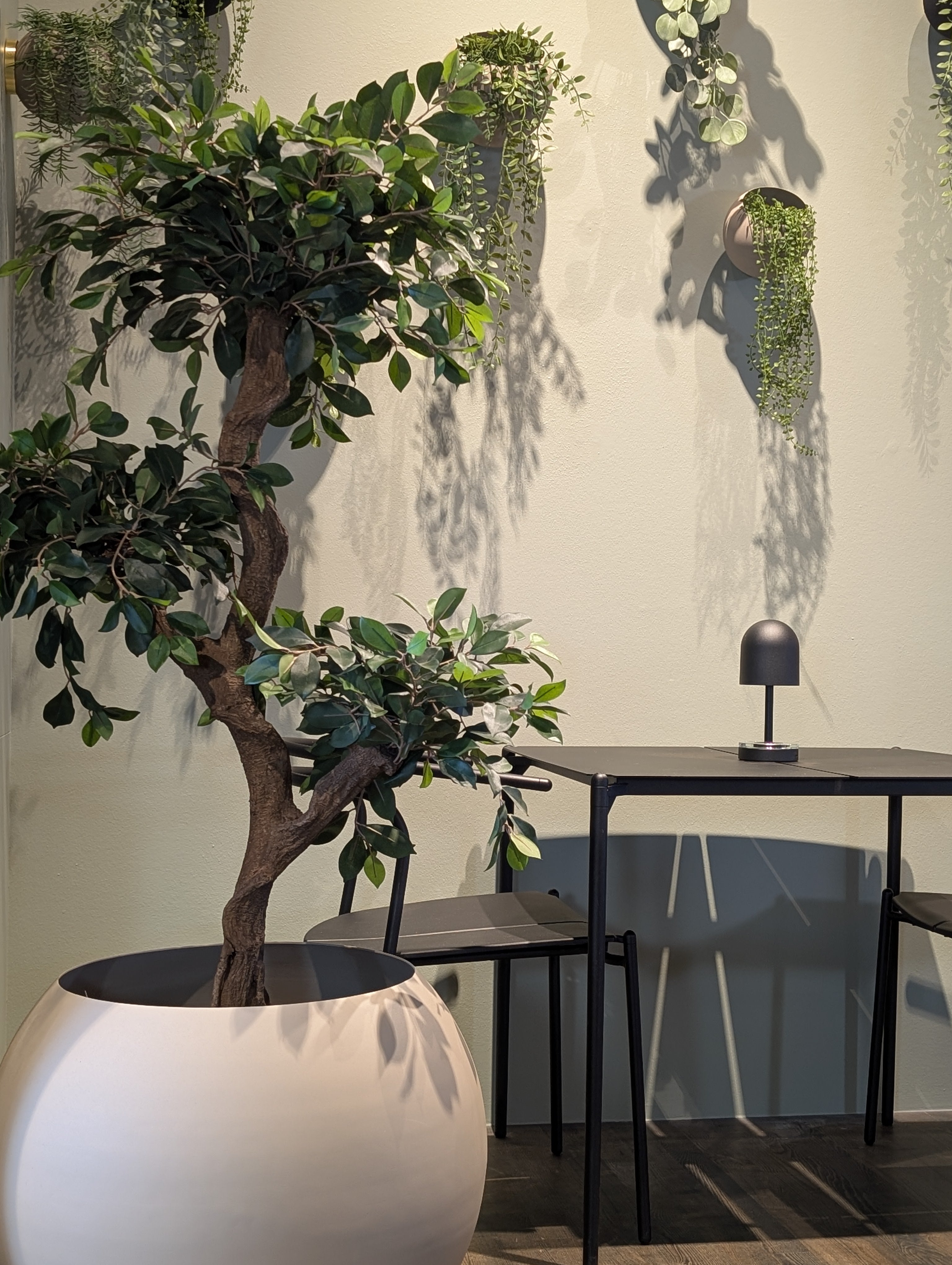 Stojaca nádoba GLOBE tehlová