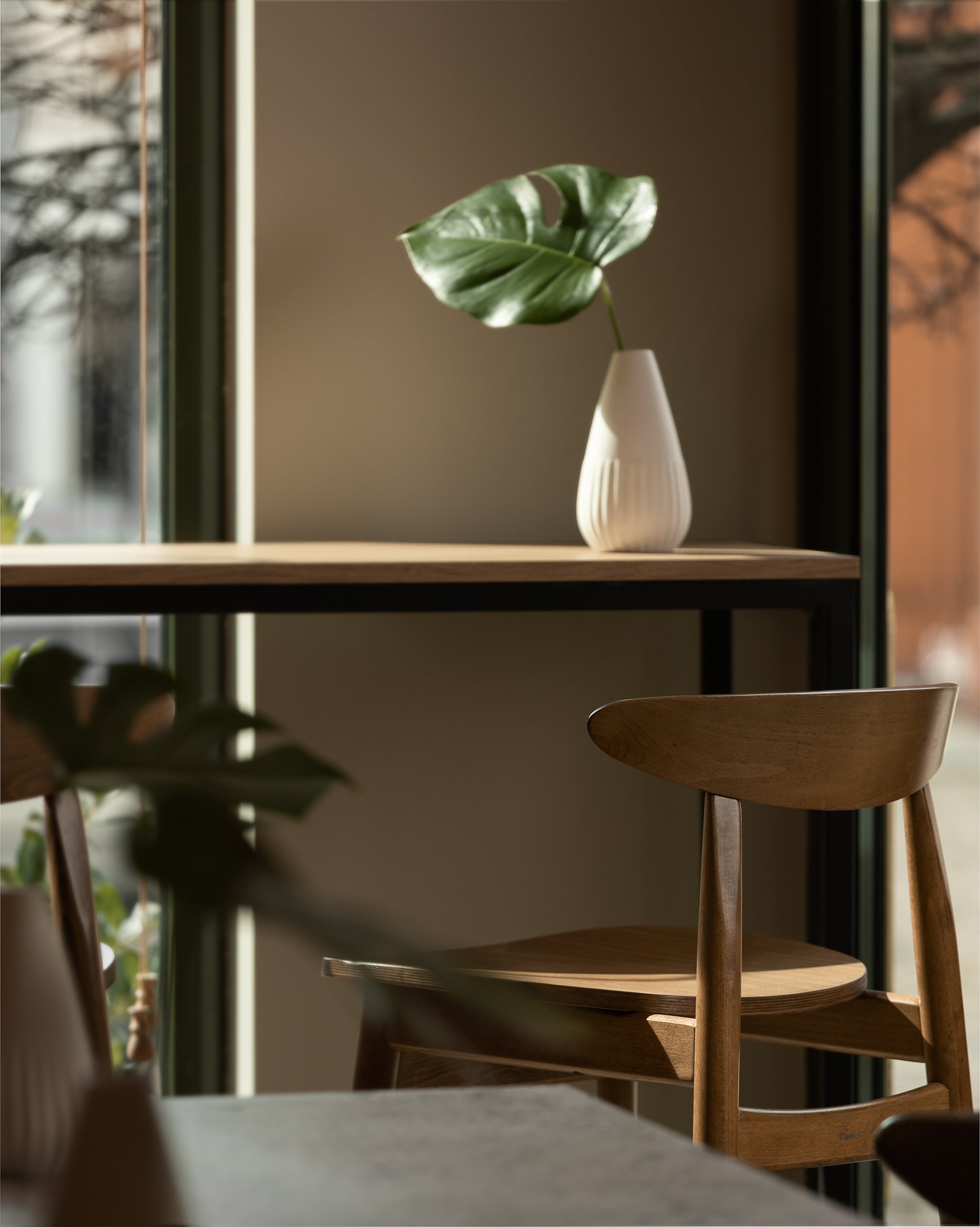 Hoker YESTERDAY H-4100 drevený