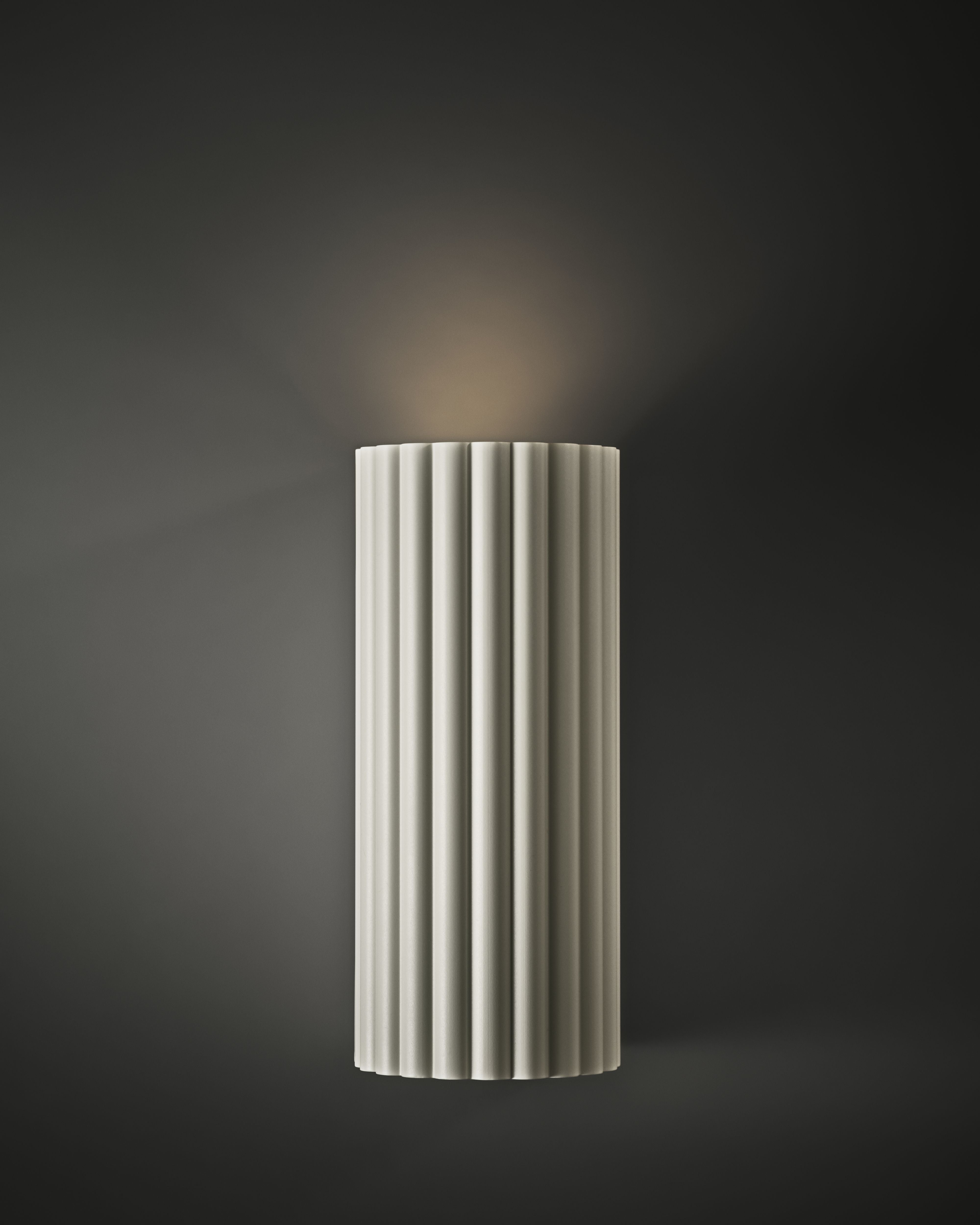 Lampa ścienna DONNA biały