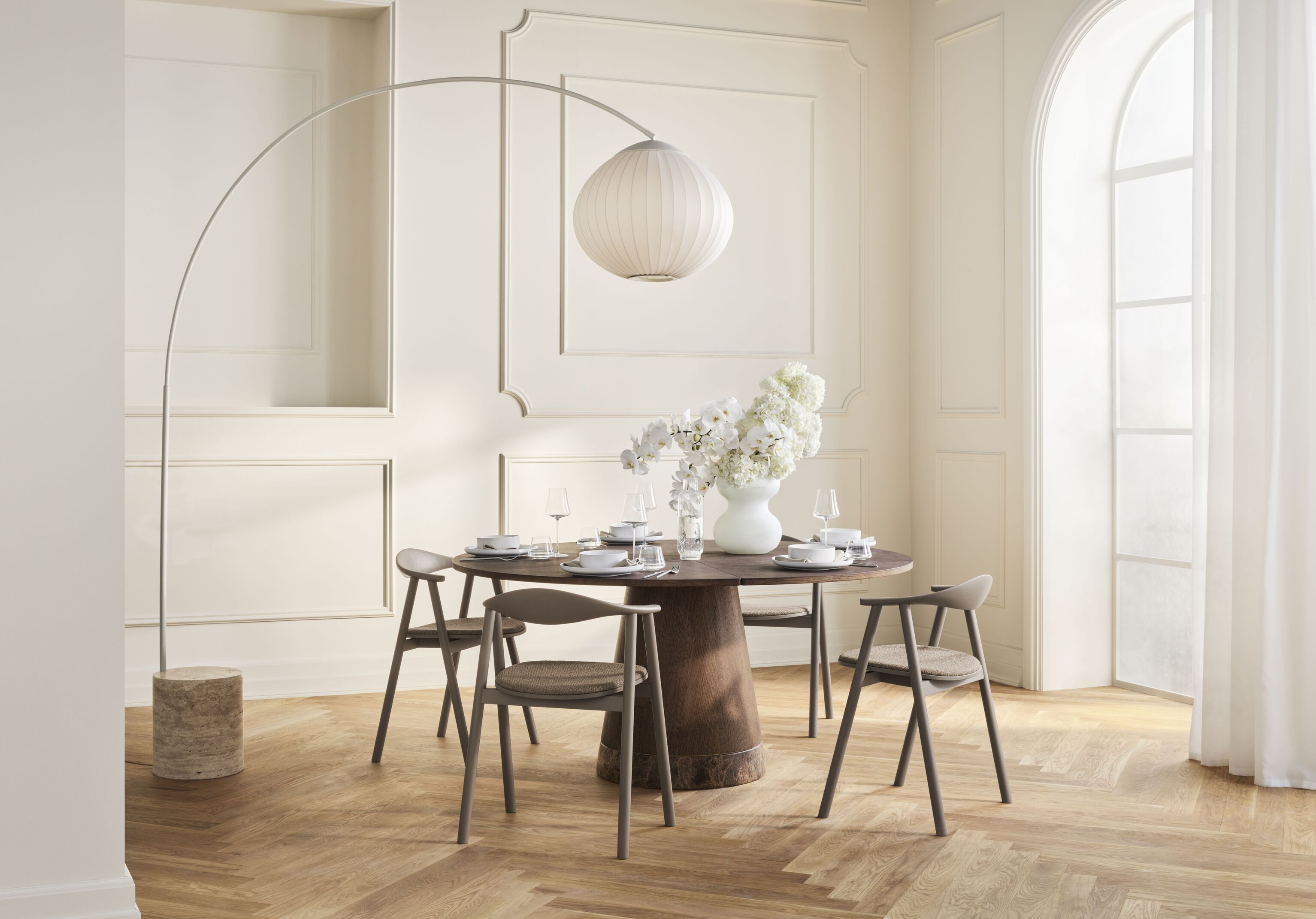 Stôl PIRO tmavý dubový dyha