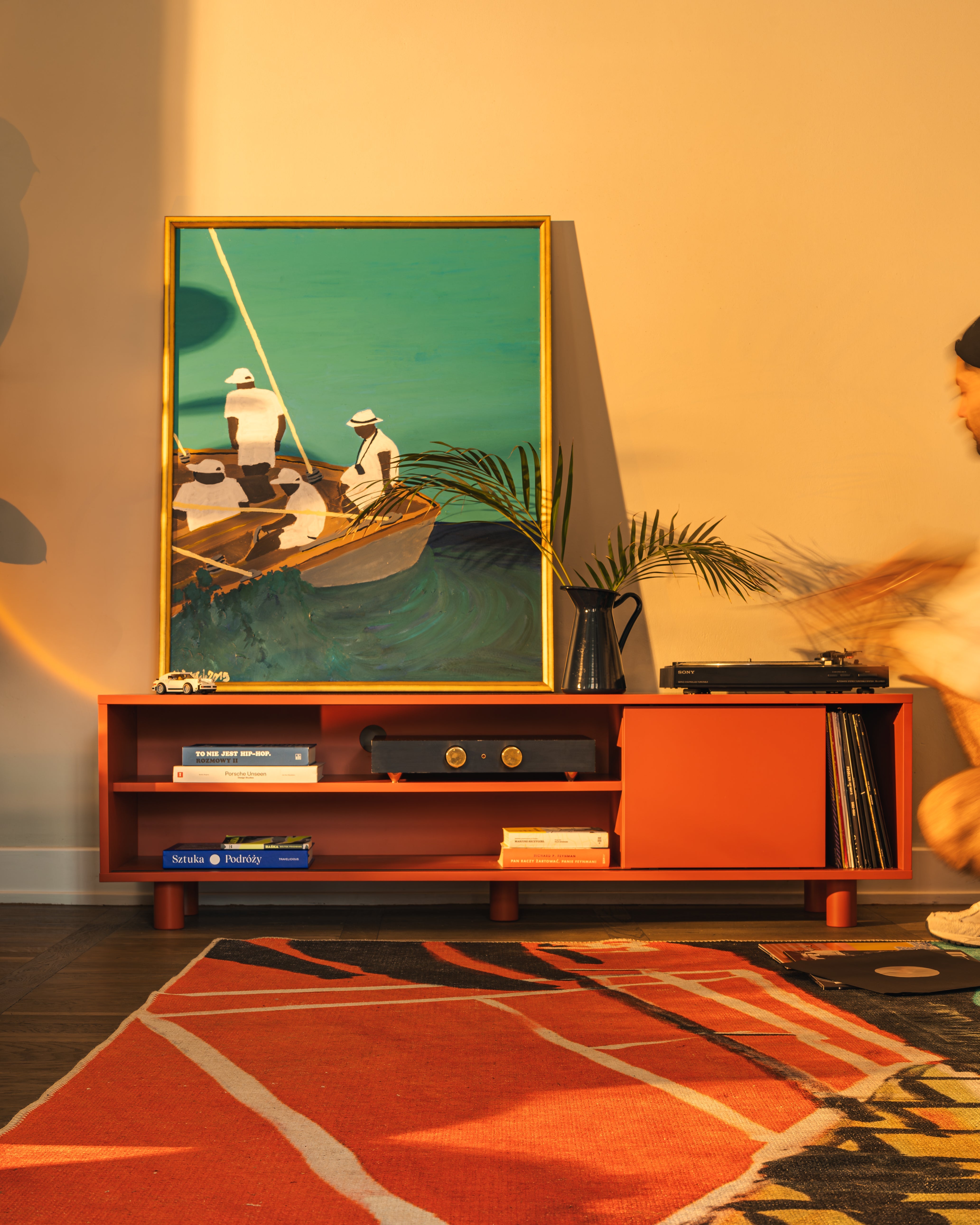 Televízna skrinka POP červený rooibos