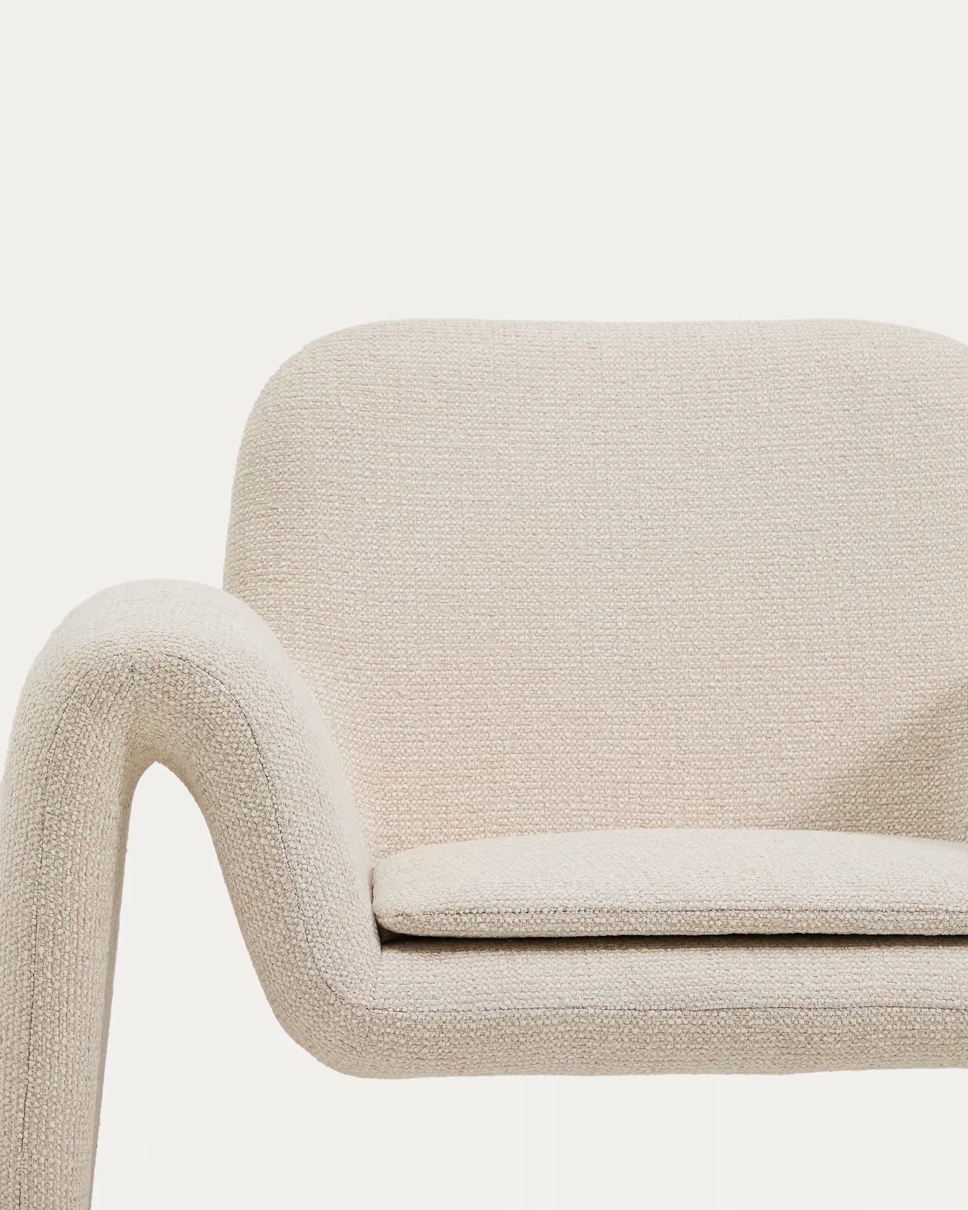 MELVIA beige armchair