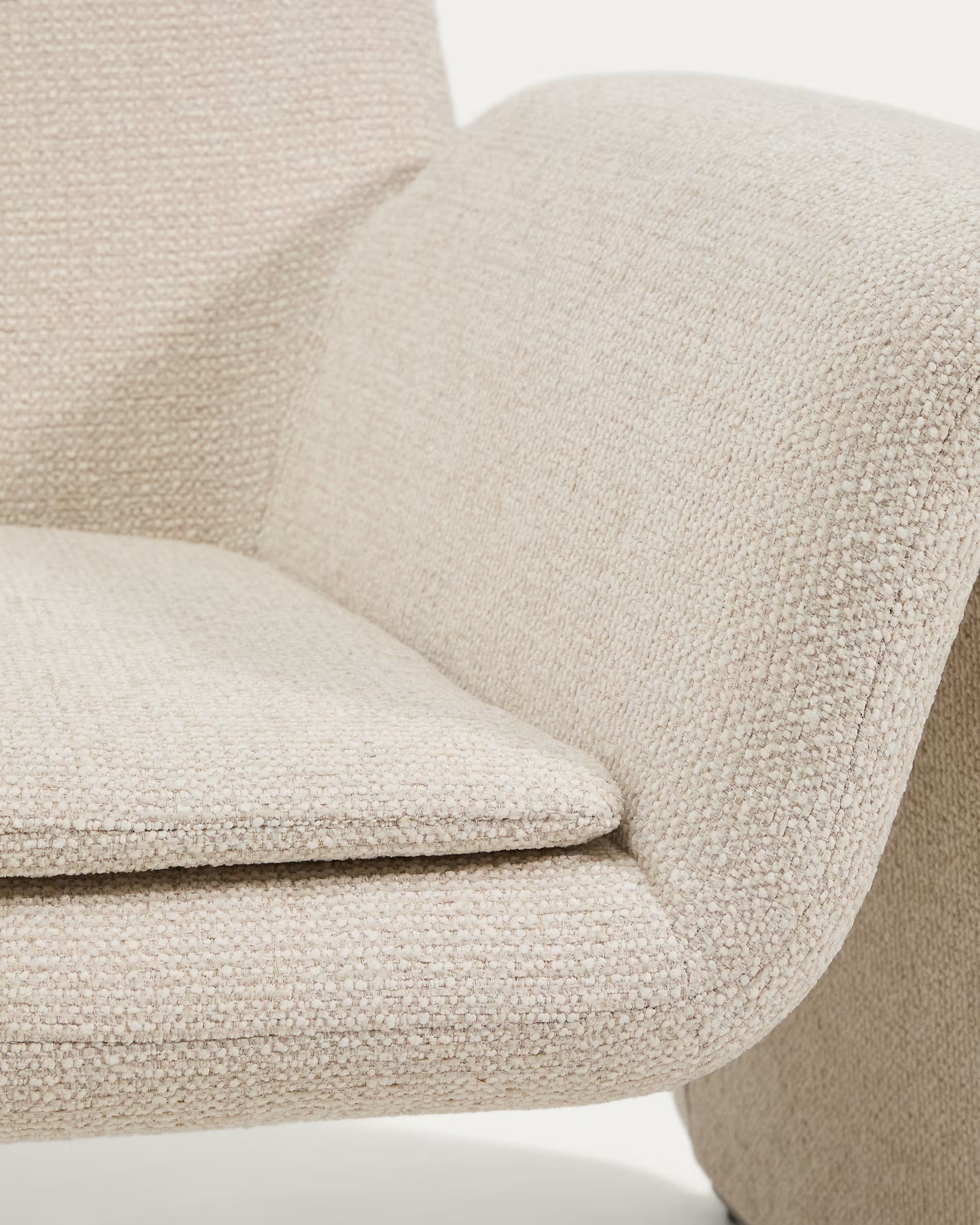 MELVIA beige armchair