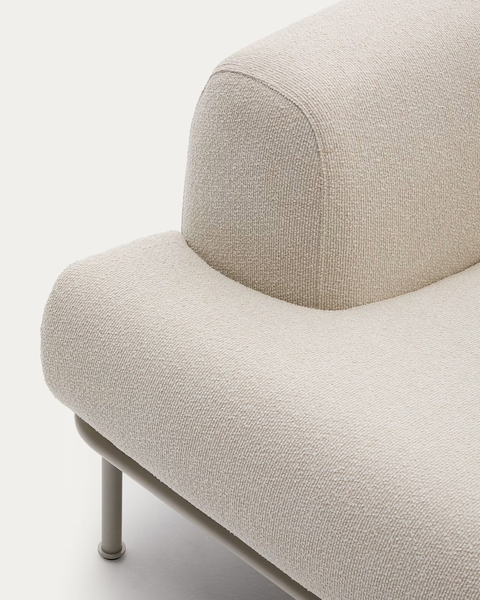 3-seater AURUM ecru chenille sofa with a beige base