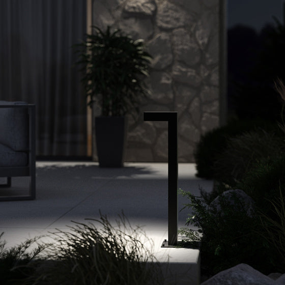 Lampa podłogowa zewnętrzna SLUP czarny