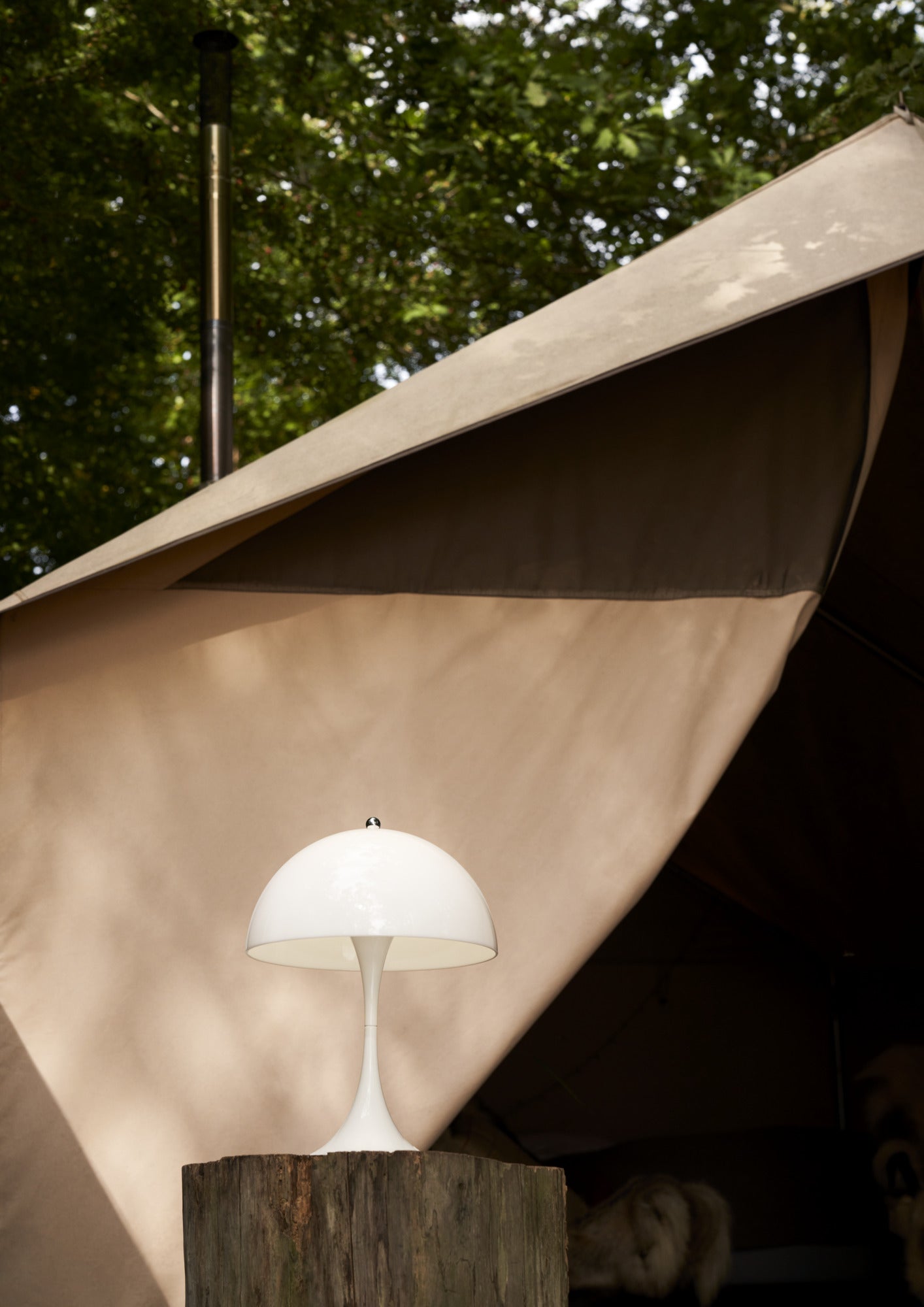 Prenosná lampa PANTHELLA 250 biela