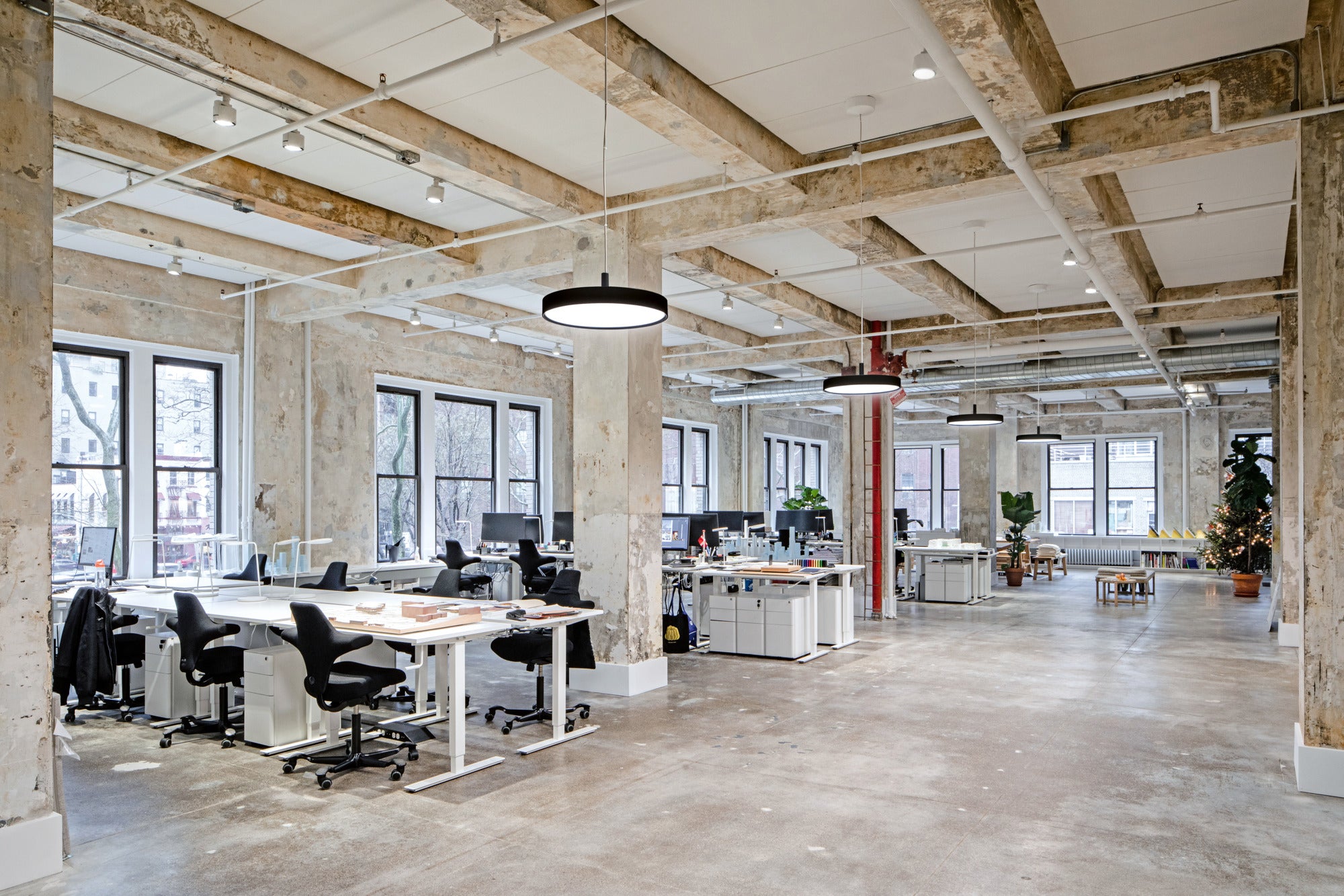 Závesná lampa LP SLIM čierna