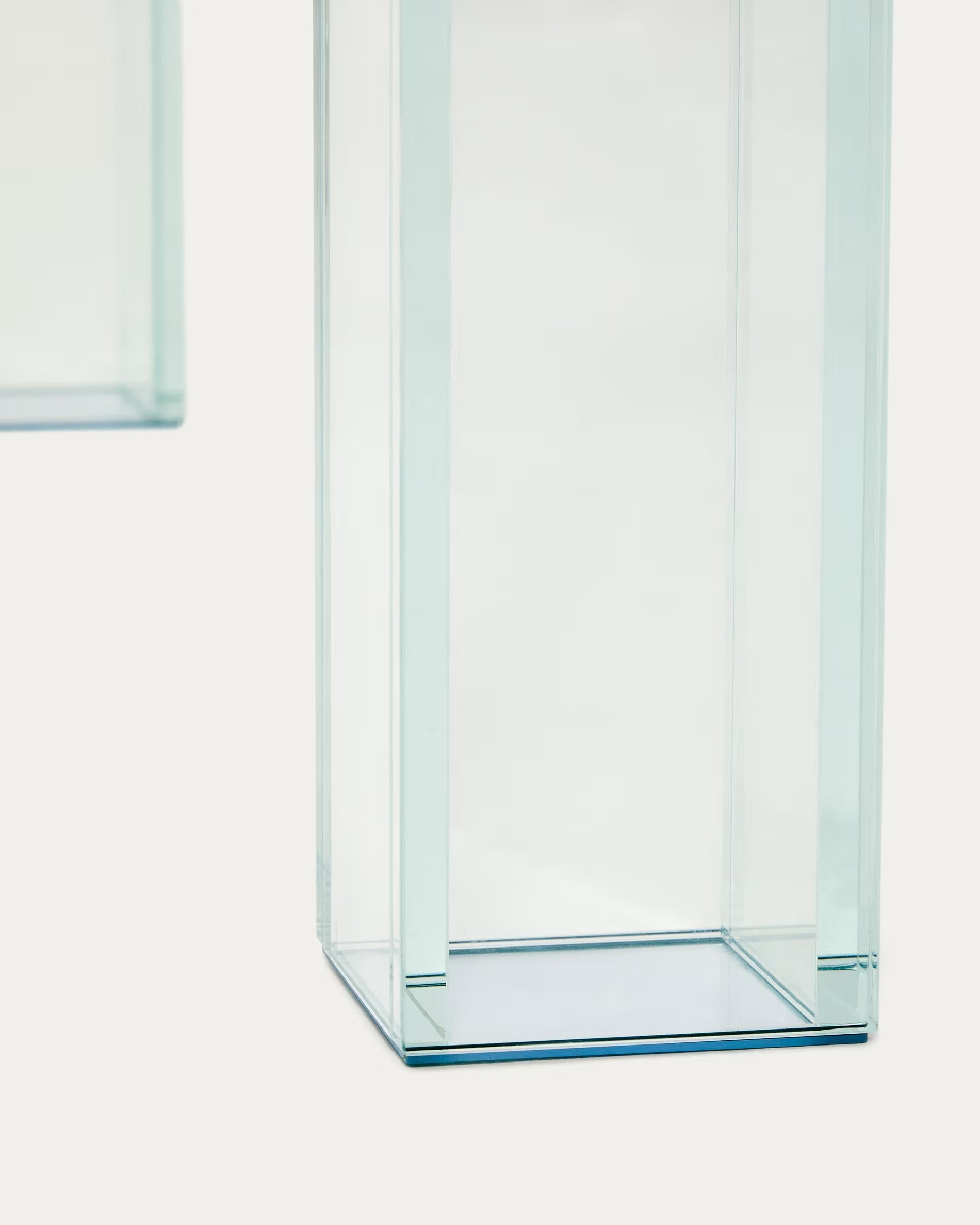 Stôl ADULARIA transparentné tvrdené sklo