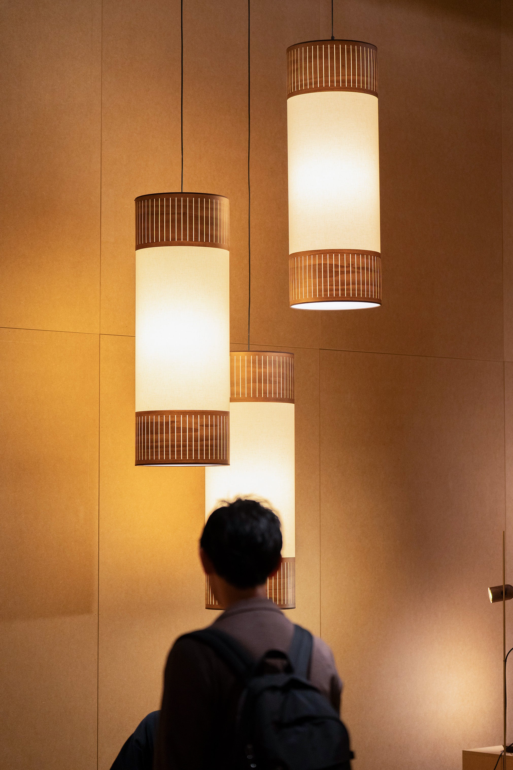 TAMIZ Pendant Lamp in White with Walnut Wood