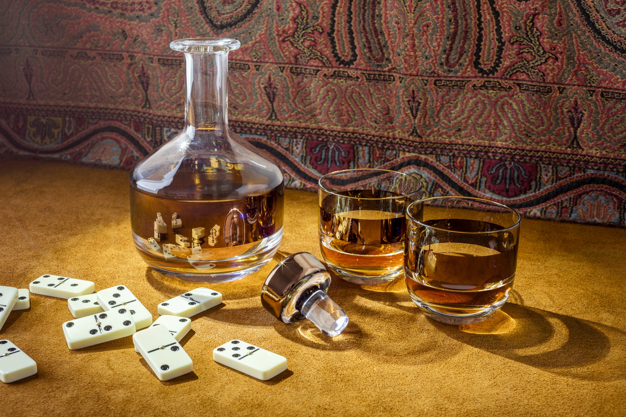 Sklenená karafa TANK medená