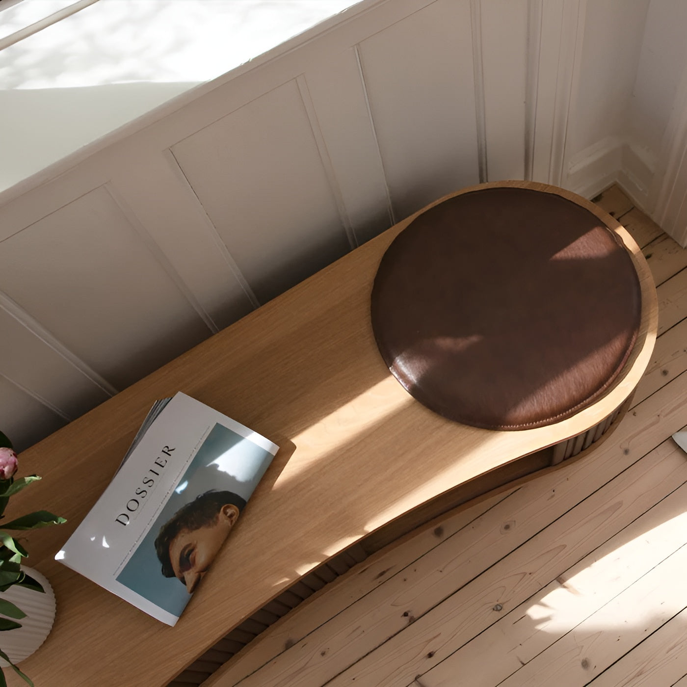 Televízna skrinka AUDACIOUS zelená s dubom