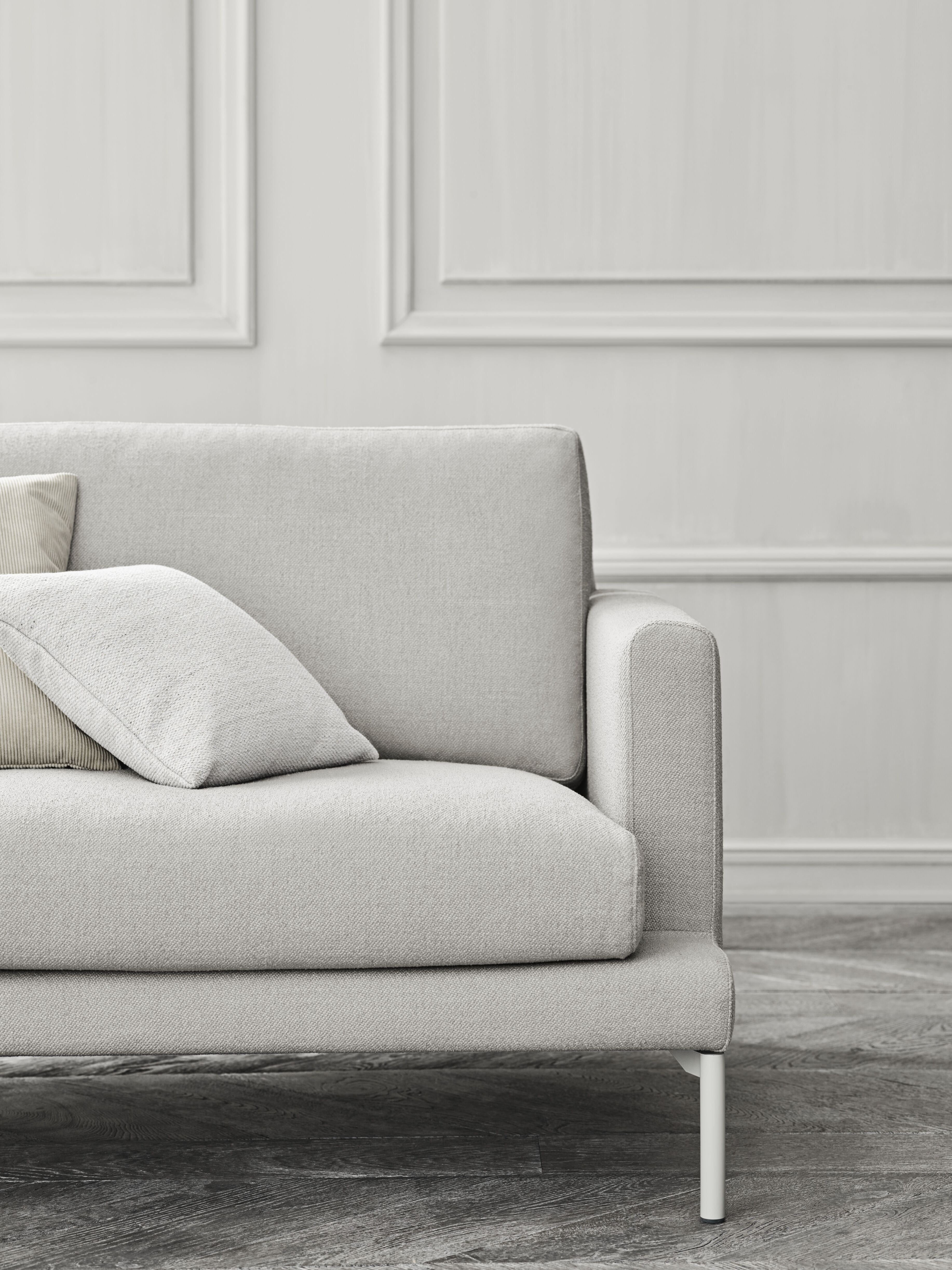 Trojsedák VENEDA na bielej dubovej podstave