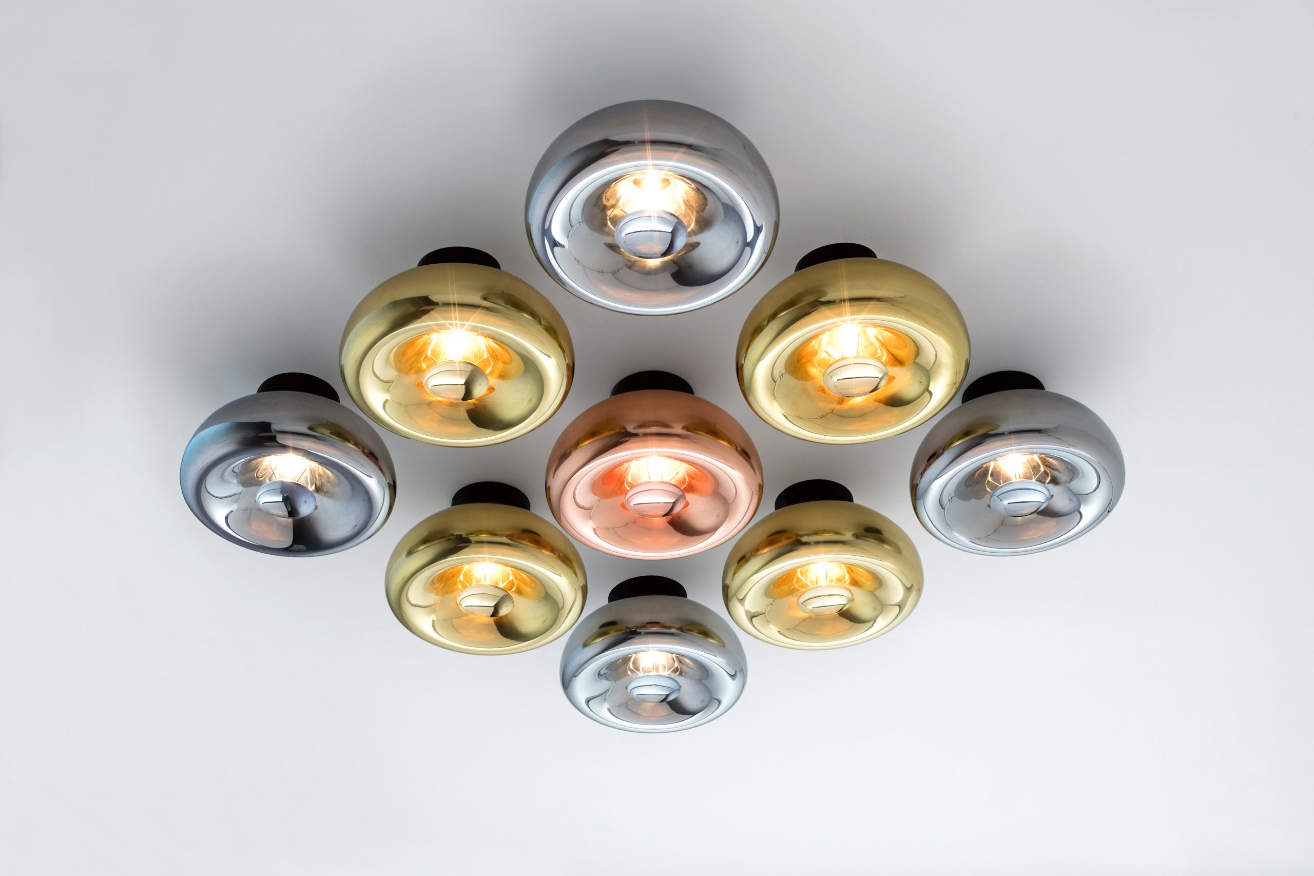 VOID Wall Lamp in Copper