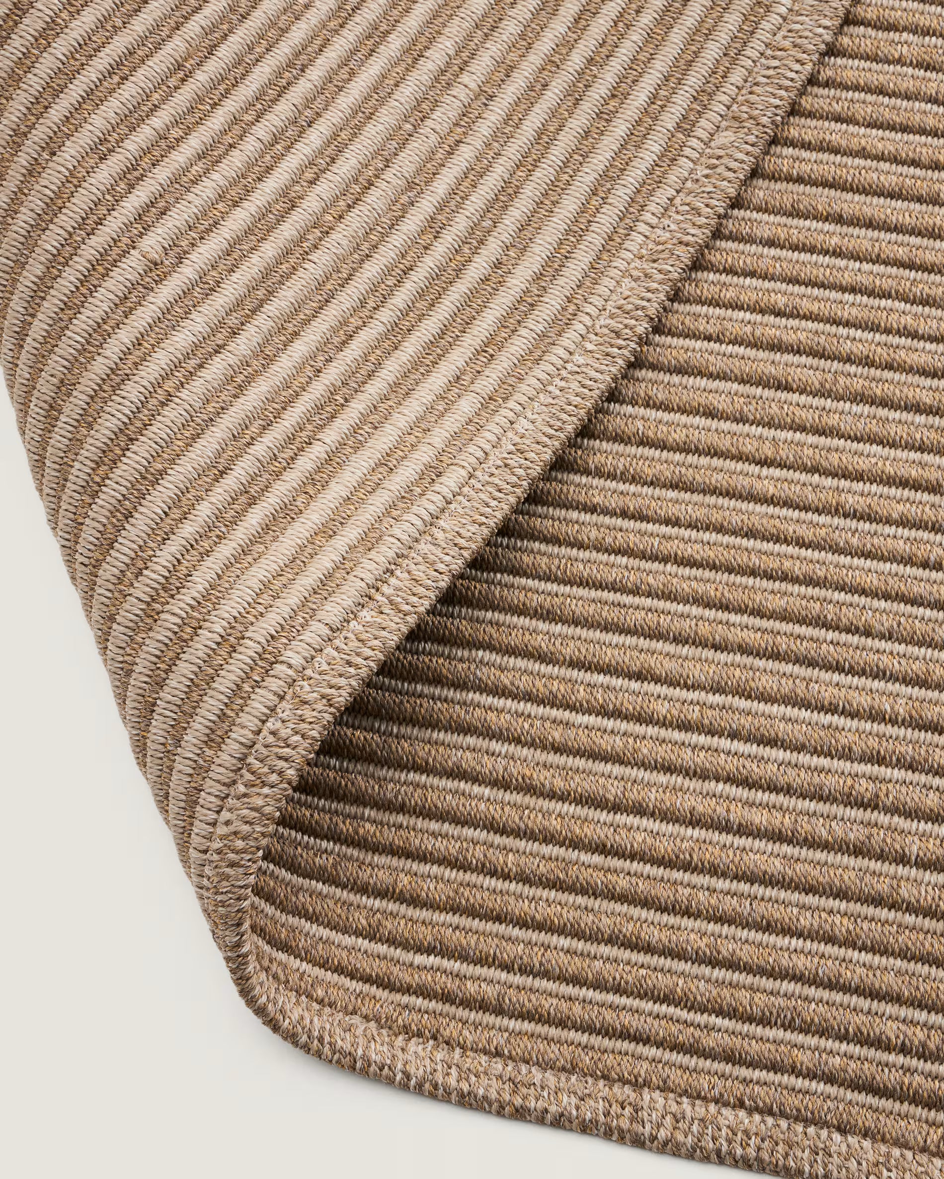 Koberec ARDELIA tmavobežový