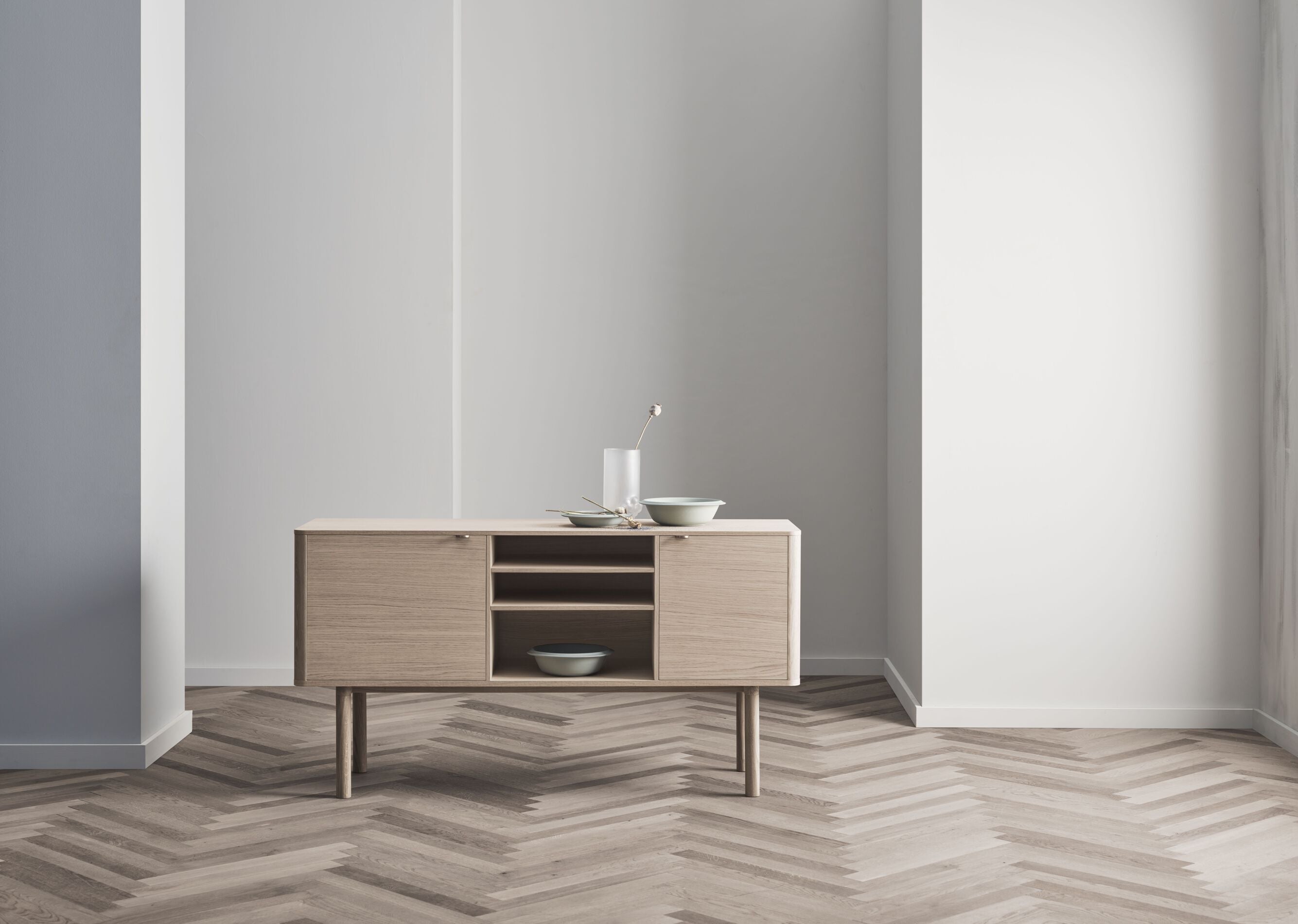 Kredenc YACHT z dubového dreva