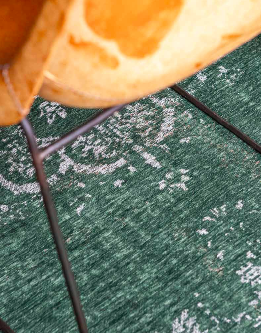 Medallon Majestic Forest Green rug