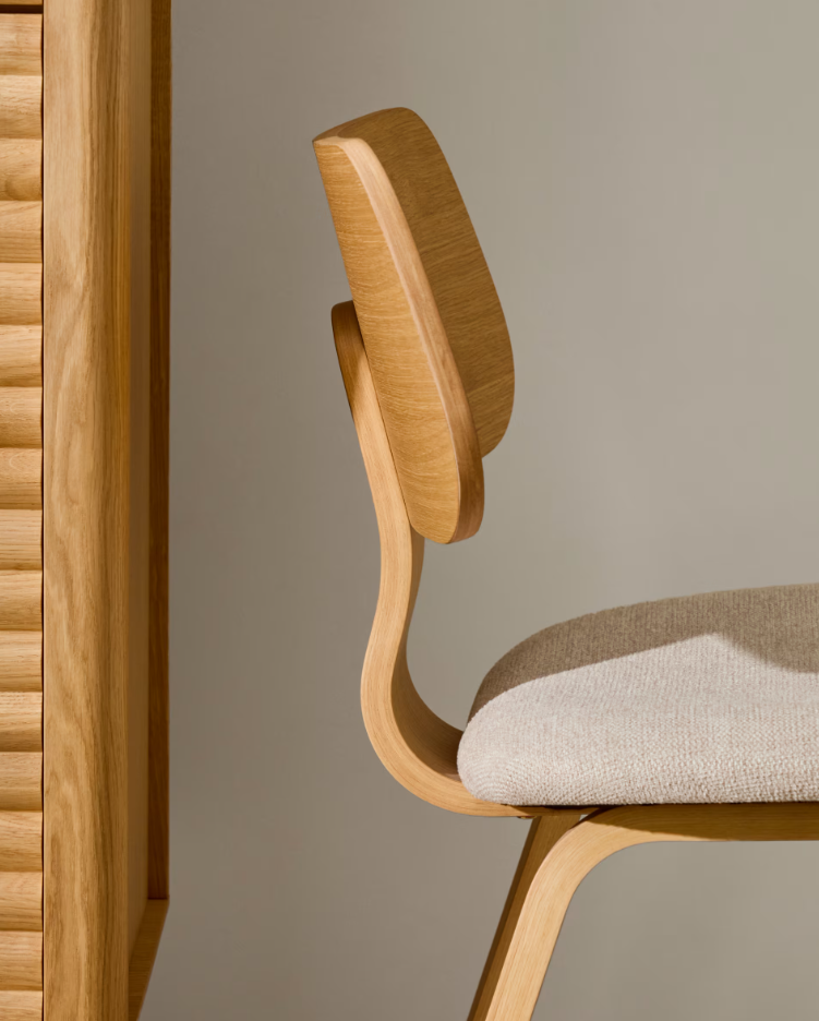 Čalúnená stolička GENA dubová dyha