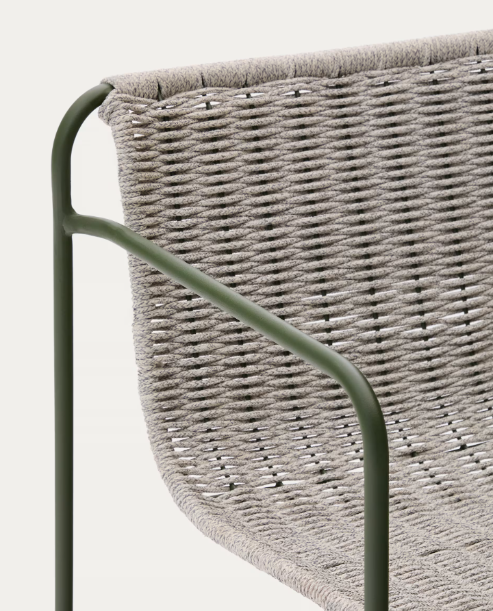 Záhradný hoker MAURINA šedý so zeleným oceľovým podstavcom