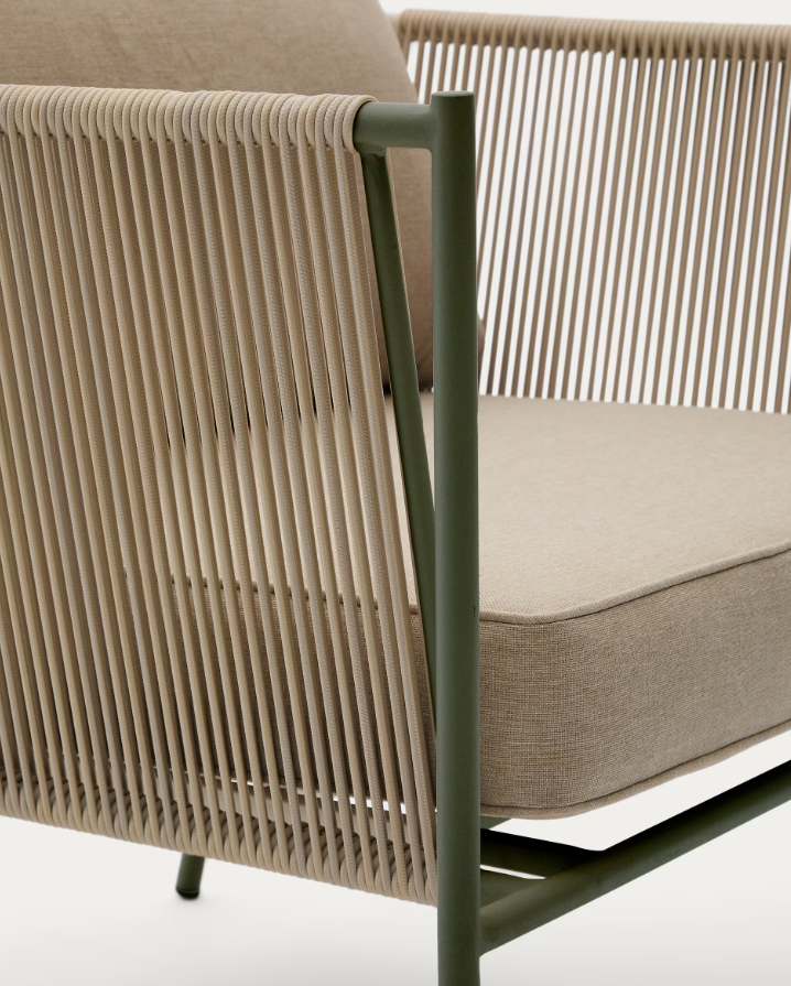 Zivia Écru outer armchair with a steel base