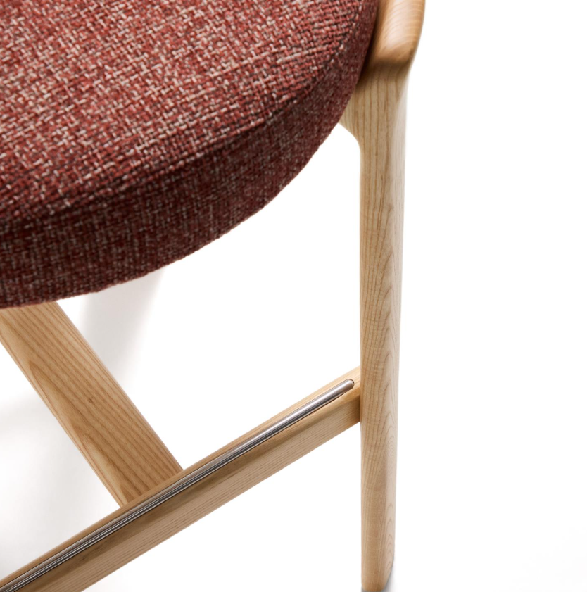 Hoker GRANITE czerwony szenil z jesionową podstawą