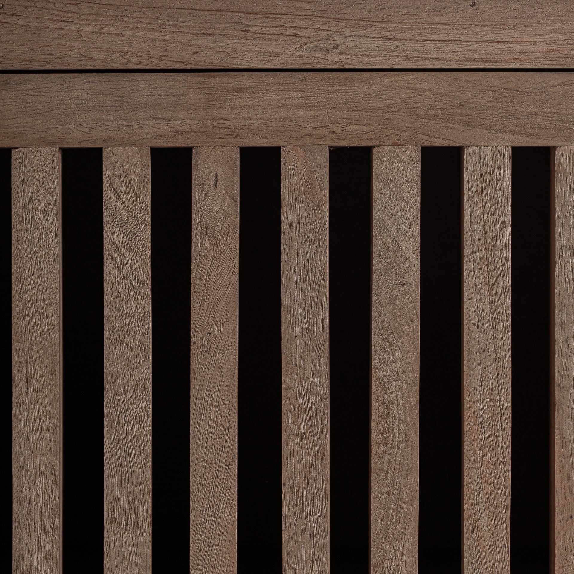 GÀBIA Mango Wood Chest of Drawers