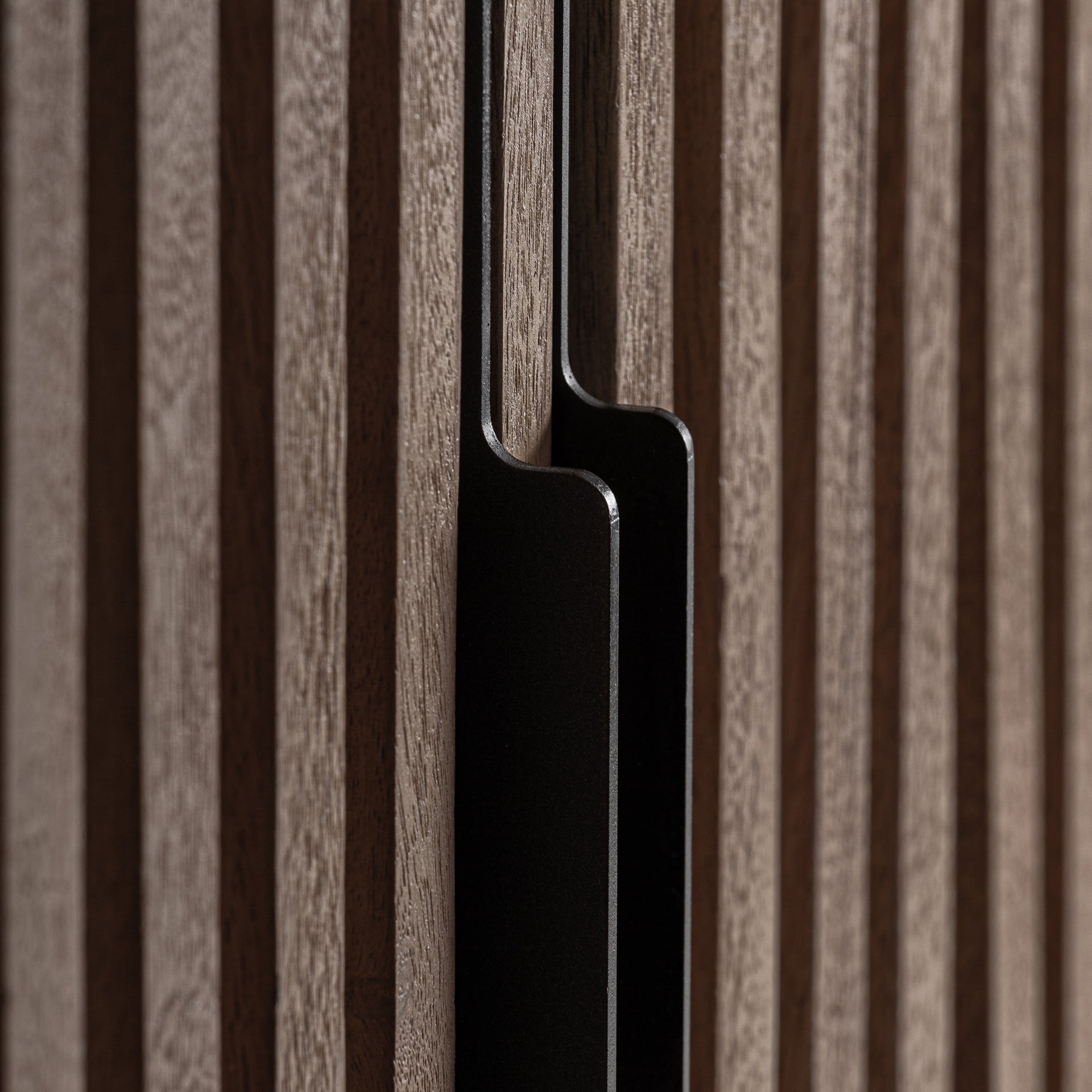 GÀBIA Wardrobe Mango Wood