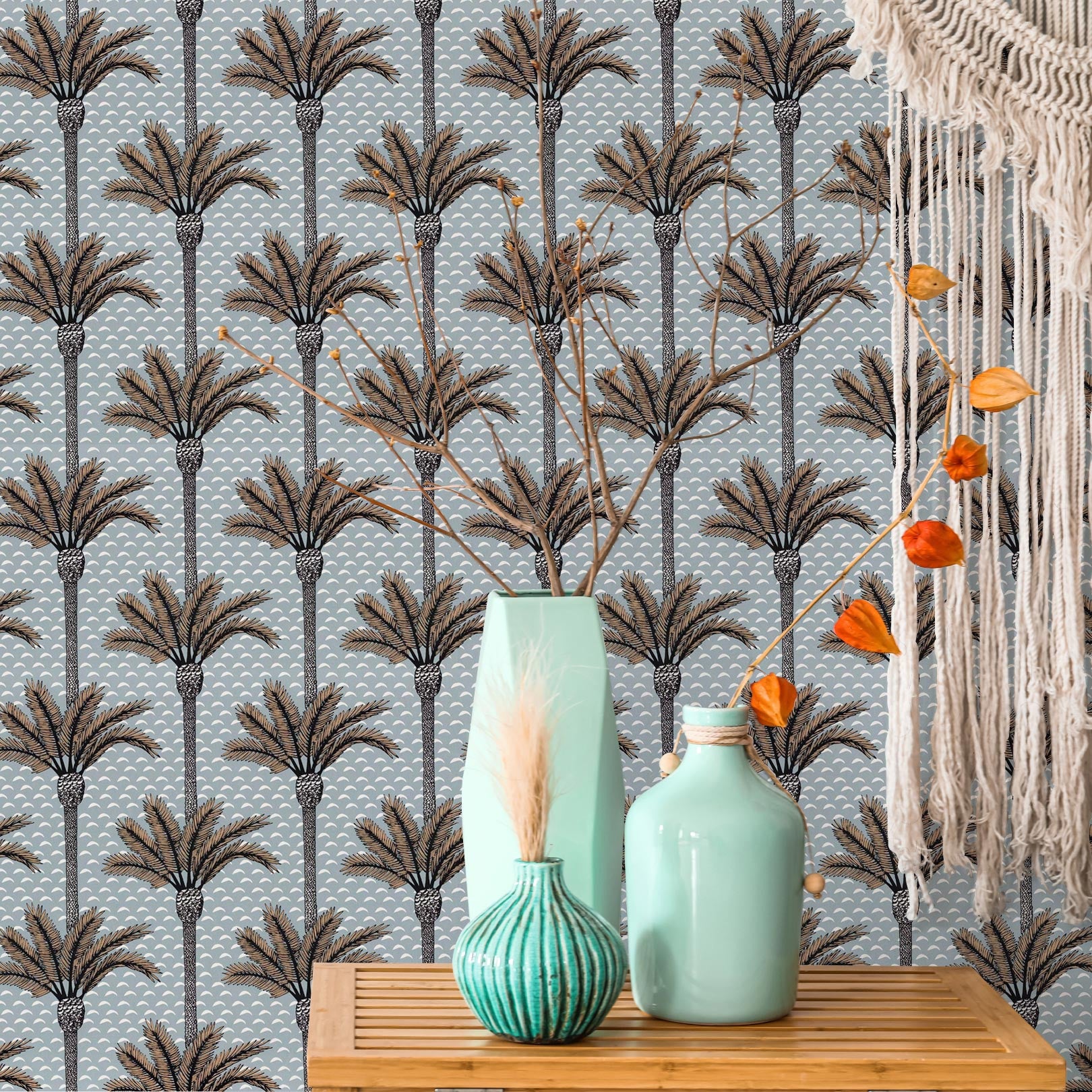 Structural wallpaper with a plant motif in palm trees ATLAS - PIERRE BLEUE light blue with brown