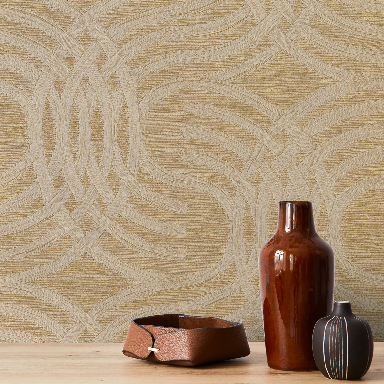 Metallic Wallpaper with Abstract Pattern AURARIA - WHITE/GOLD