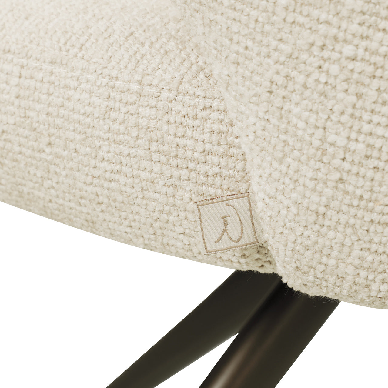 Otočné kreslo MILLY krémové s čiernym podstavcom