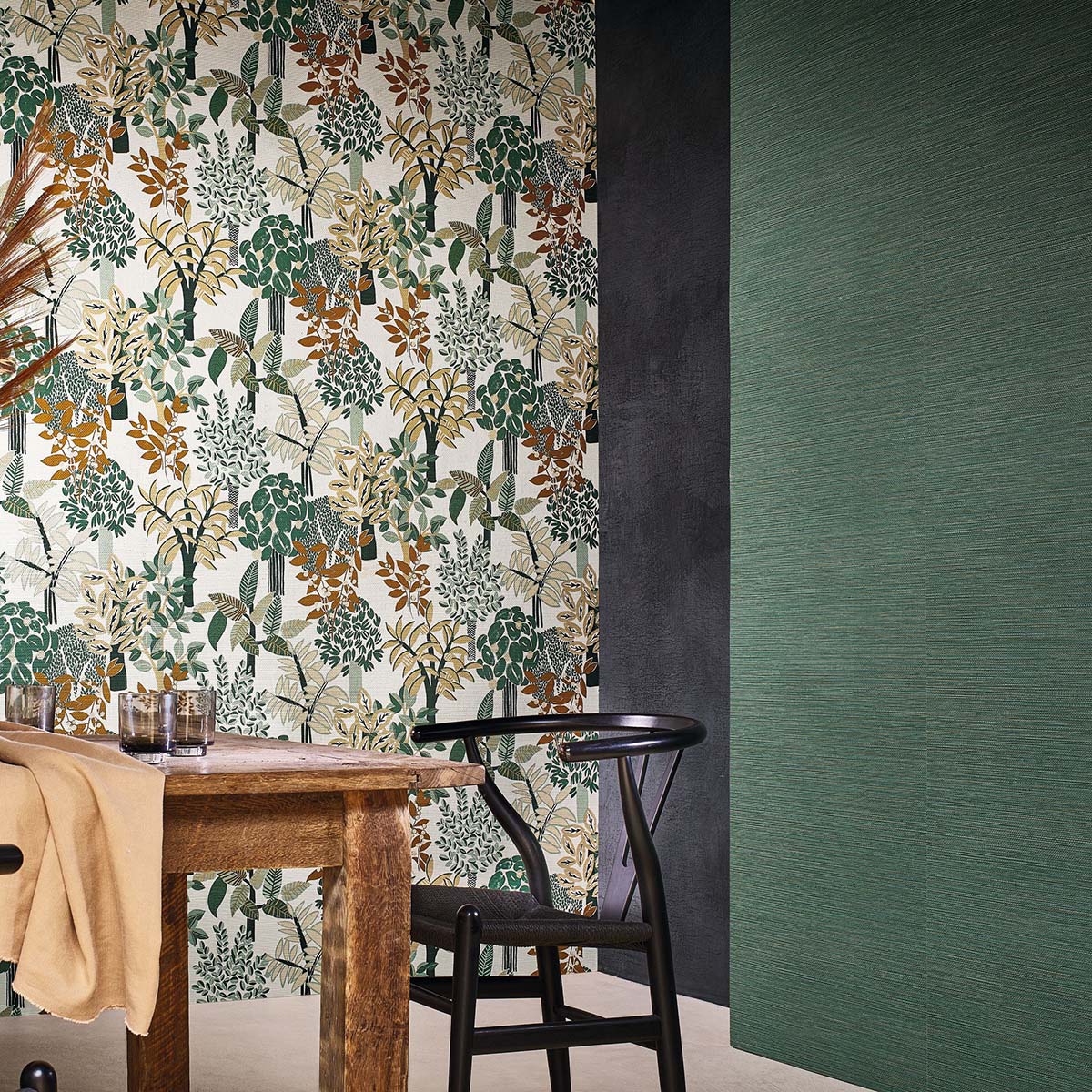 Structural wallpaper imitating seagrass fibers ZOSTERA - DARK BEIGE travertine