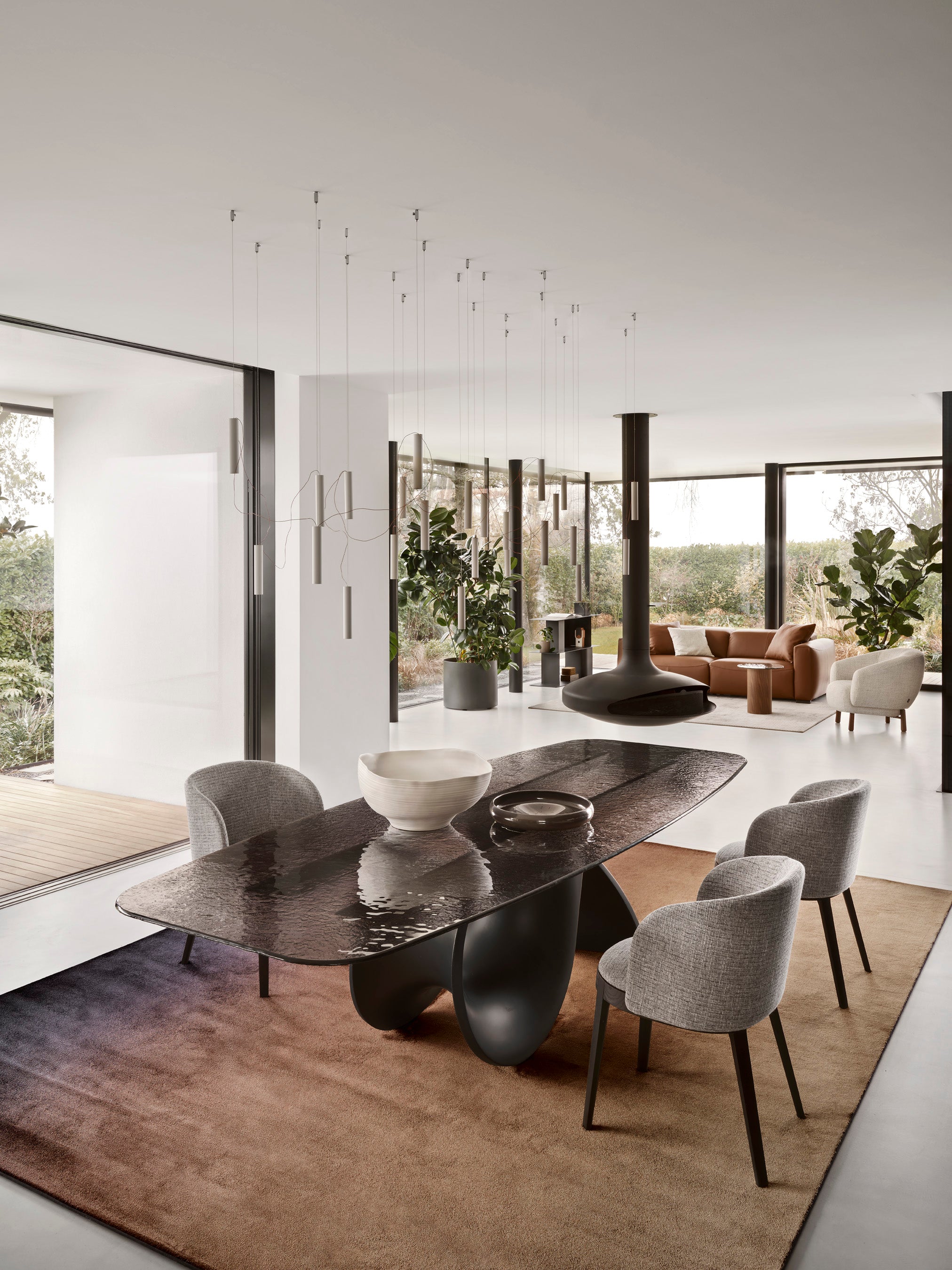 Stôl SEASHELL čierna doska s grafitovým podstavcom