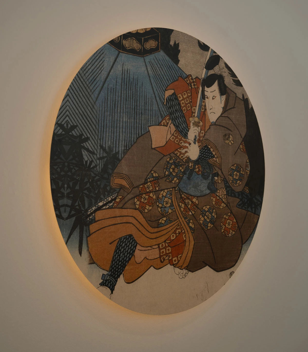 Lampa ścienna DOTS LIGHTING - WARRIOR ETHOS beżowy z niebieskim