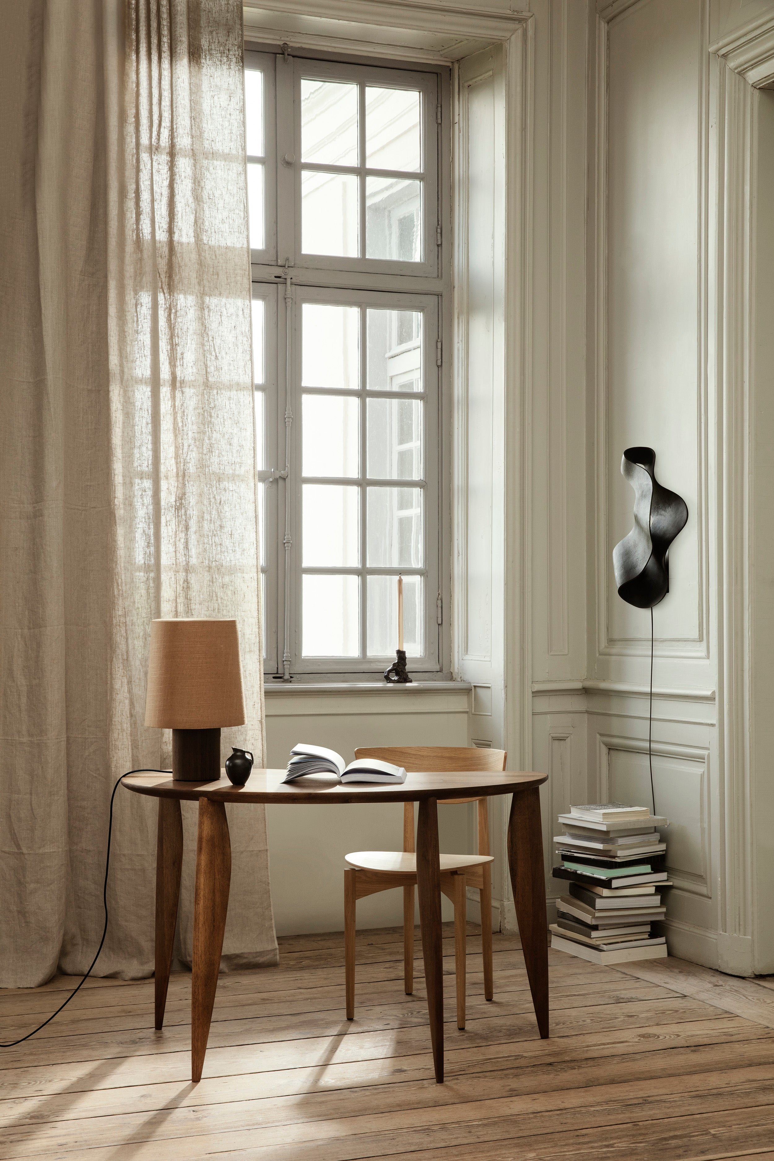 Nástenná lampa OYSTER čierna