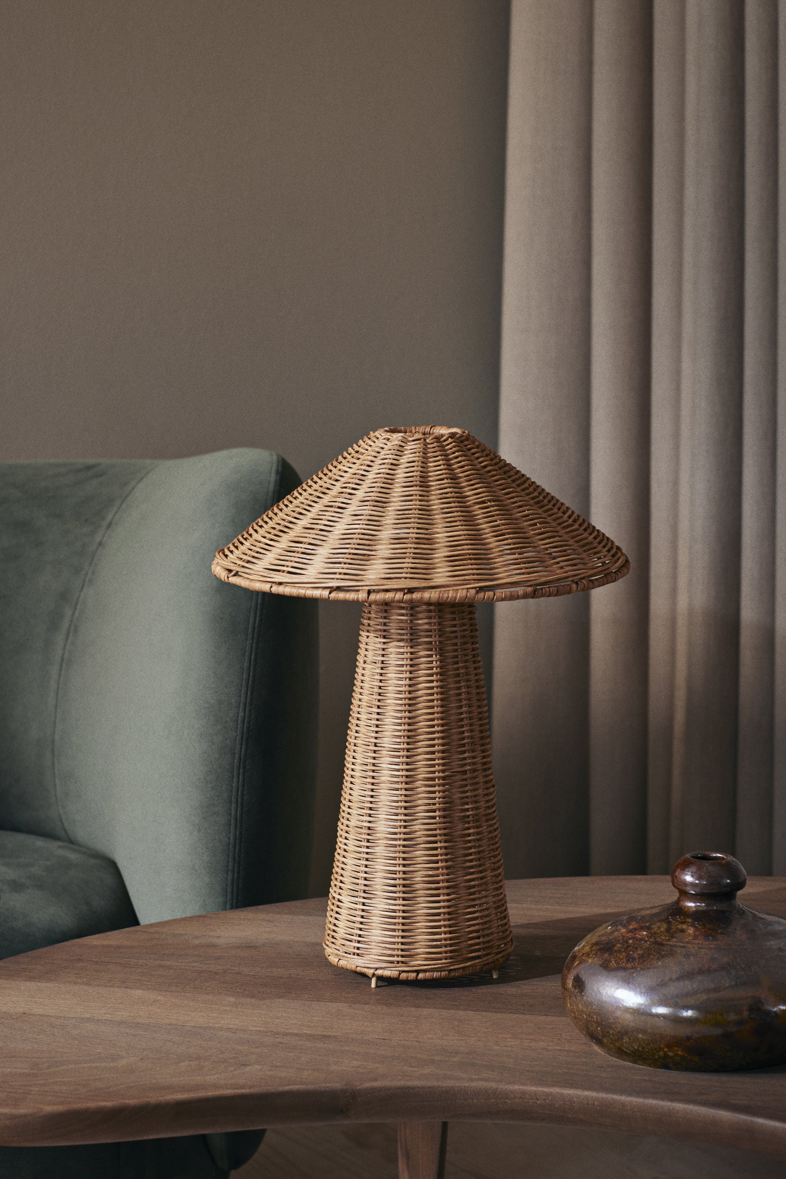 Stolná lampa DOU ratan