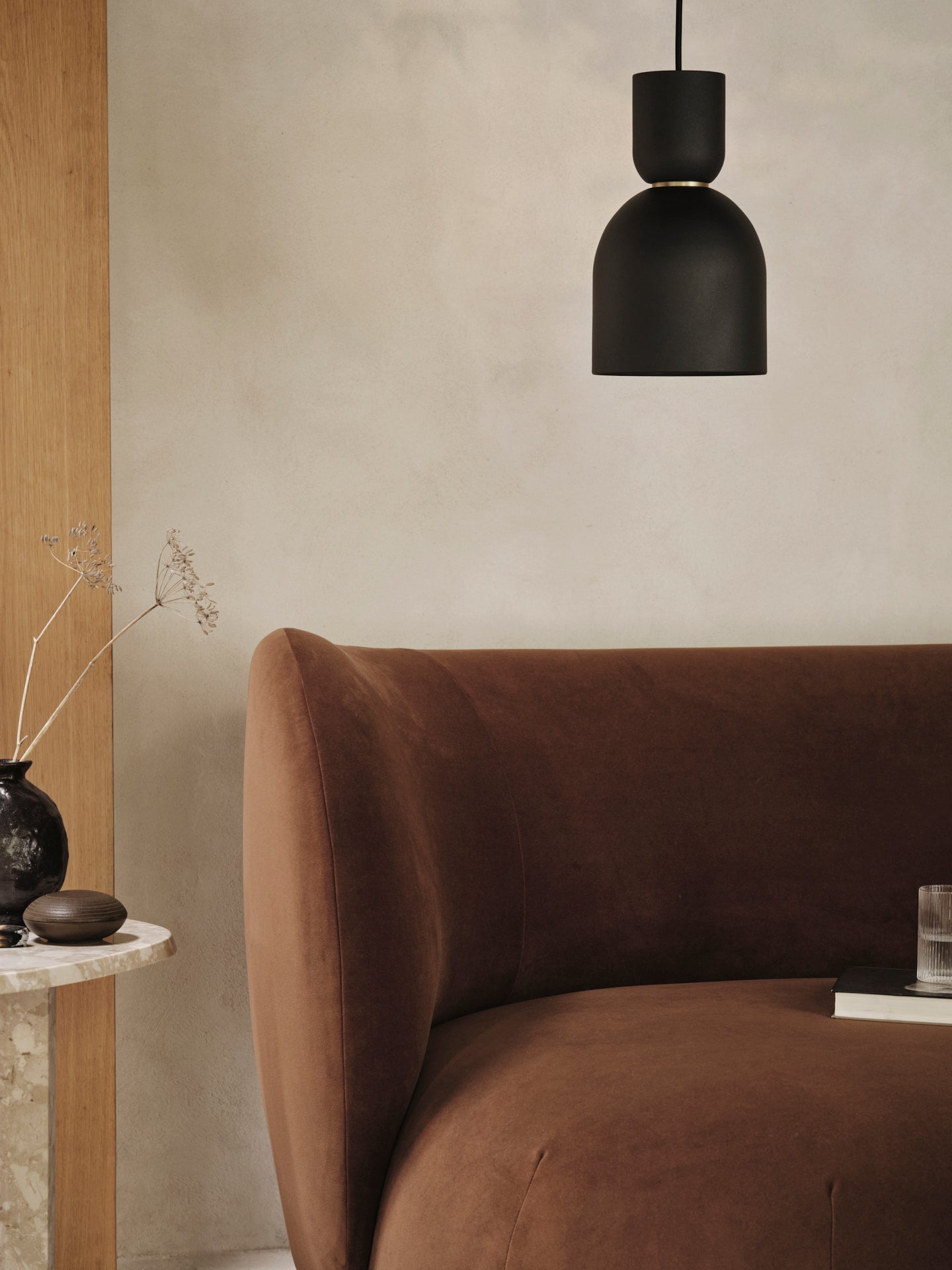 Sofa RICO LOUNGE Bohatý zamat hnedá